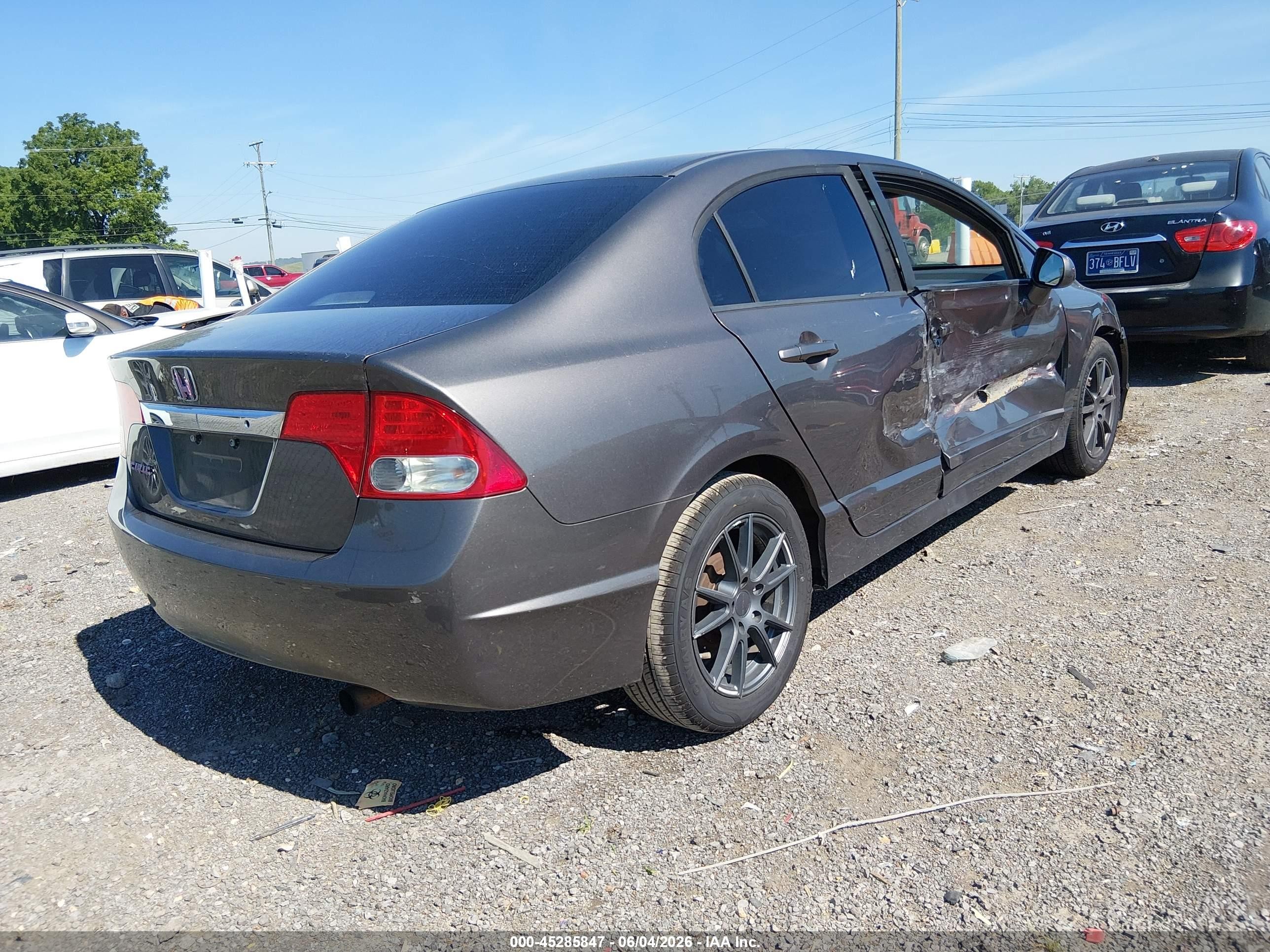 2010 Honda Civic Lx Gray vin: 19XFA1F54AE036671
