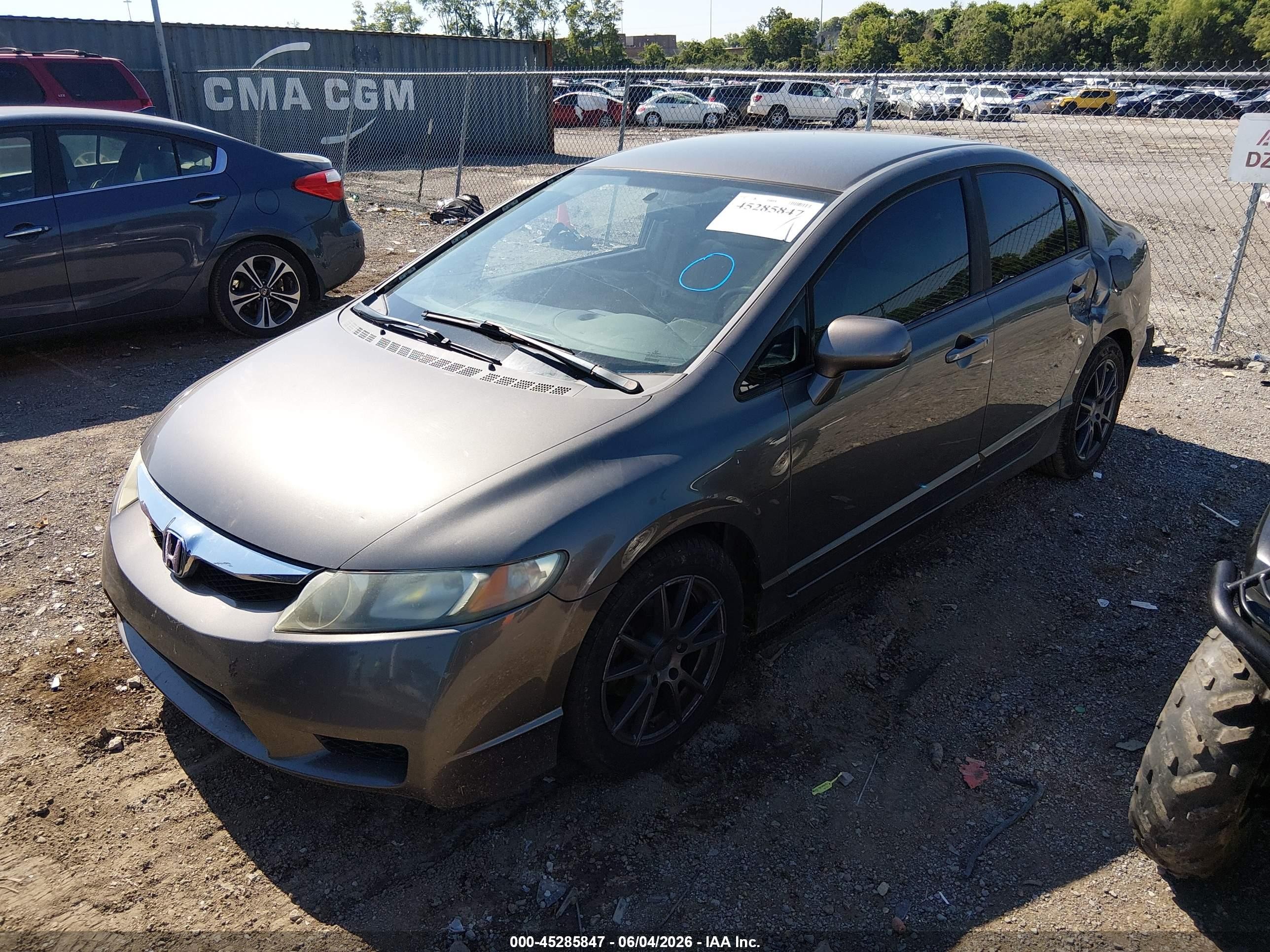 2010 Honda Civic Lx Gray vin: 19XFA1F54AE036671