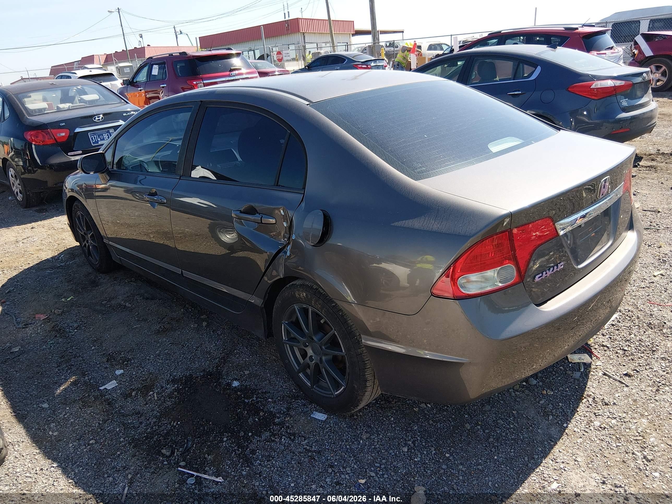 2010 Honda Civic Lx Gray vin: 19XFA1F54AE036671