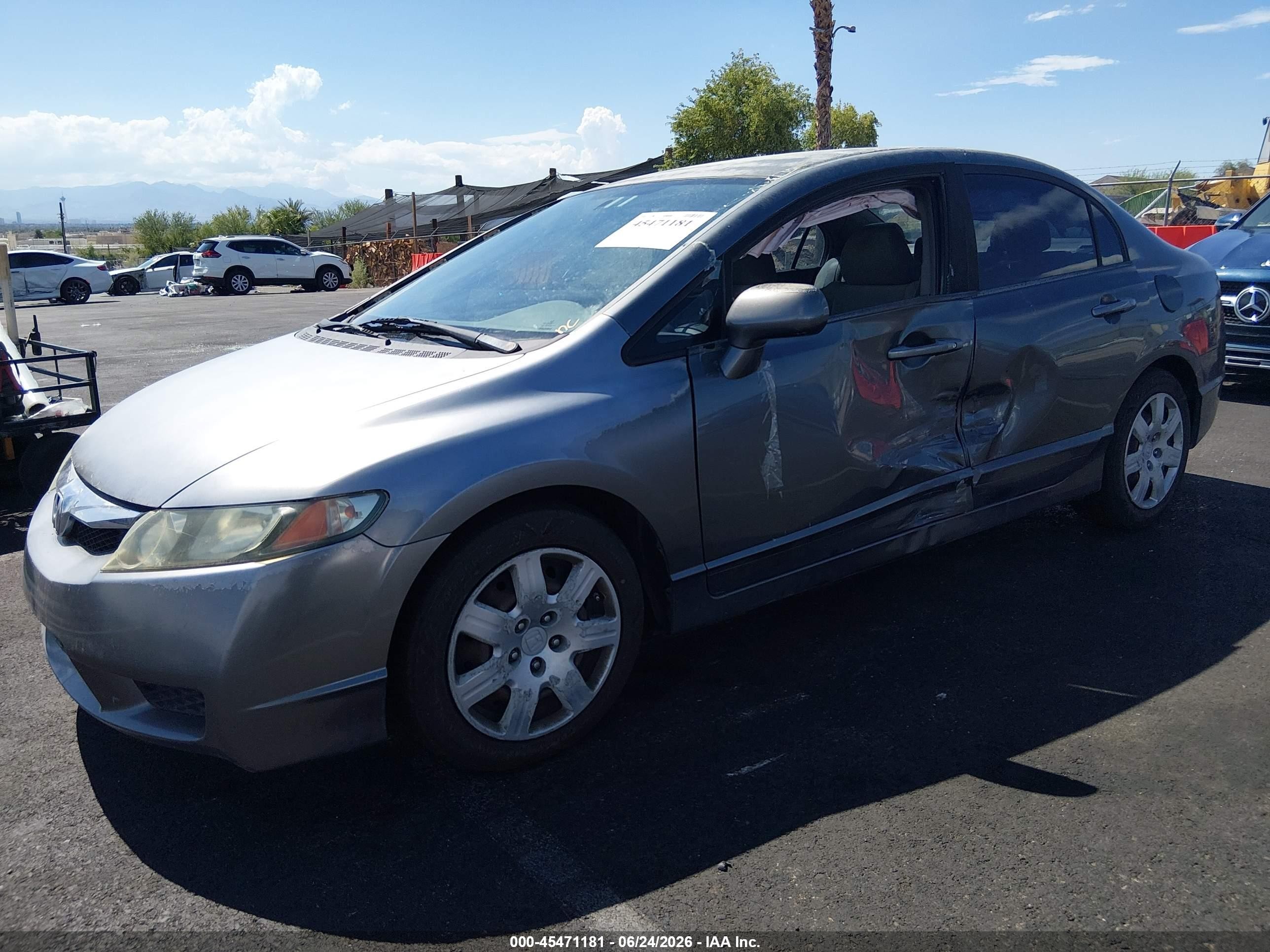 2010 Honda Civic Lx Серый vin: 19XFA1F54AE038100