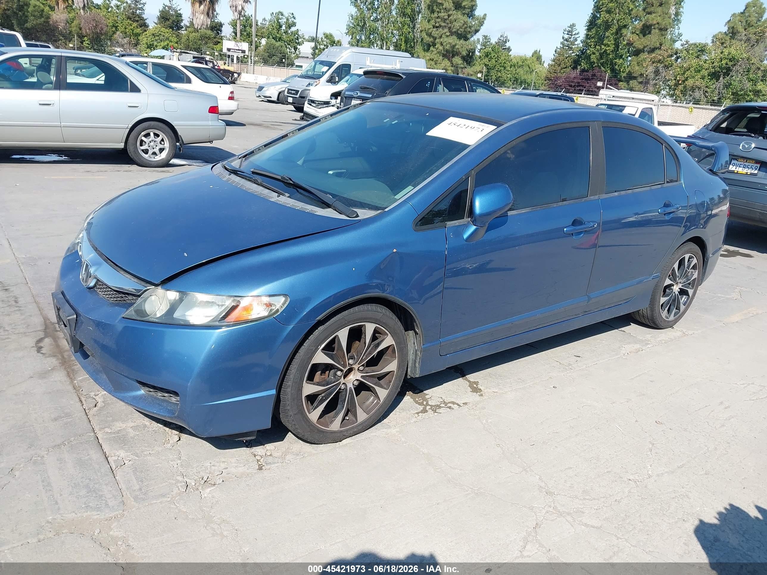 2011 Honda Civic Lx Blue vin: 19XFA1F54BE038471