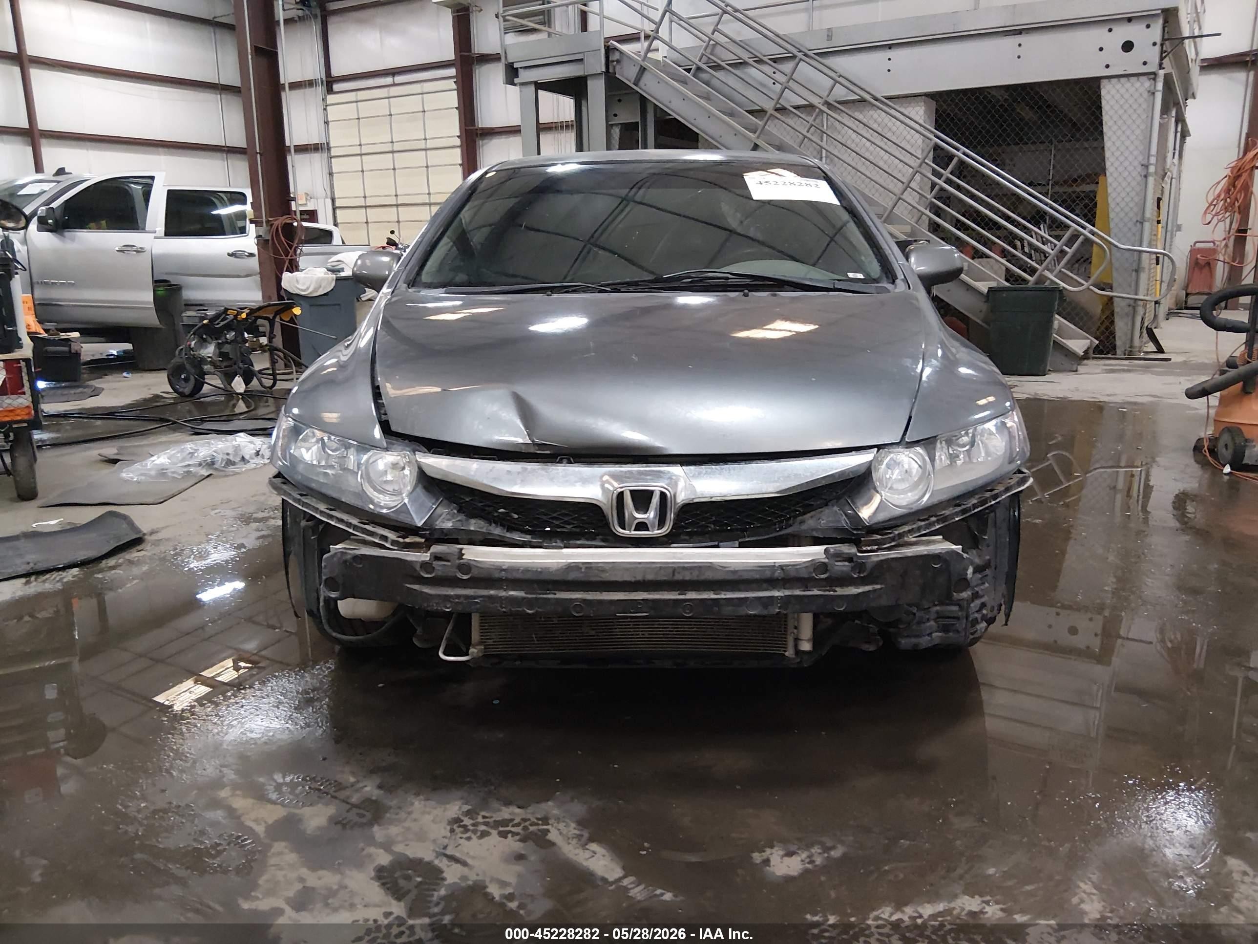 2011 Honda Civic Lx Gray vin: 19XFA1F54BE049812