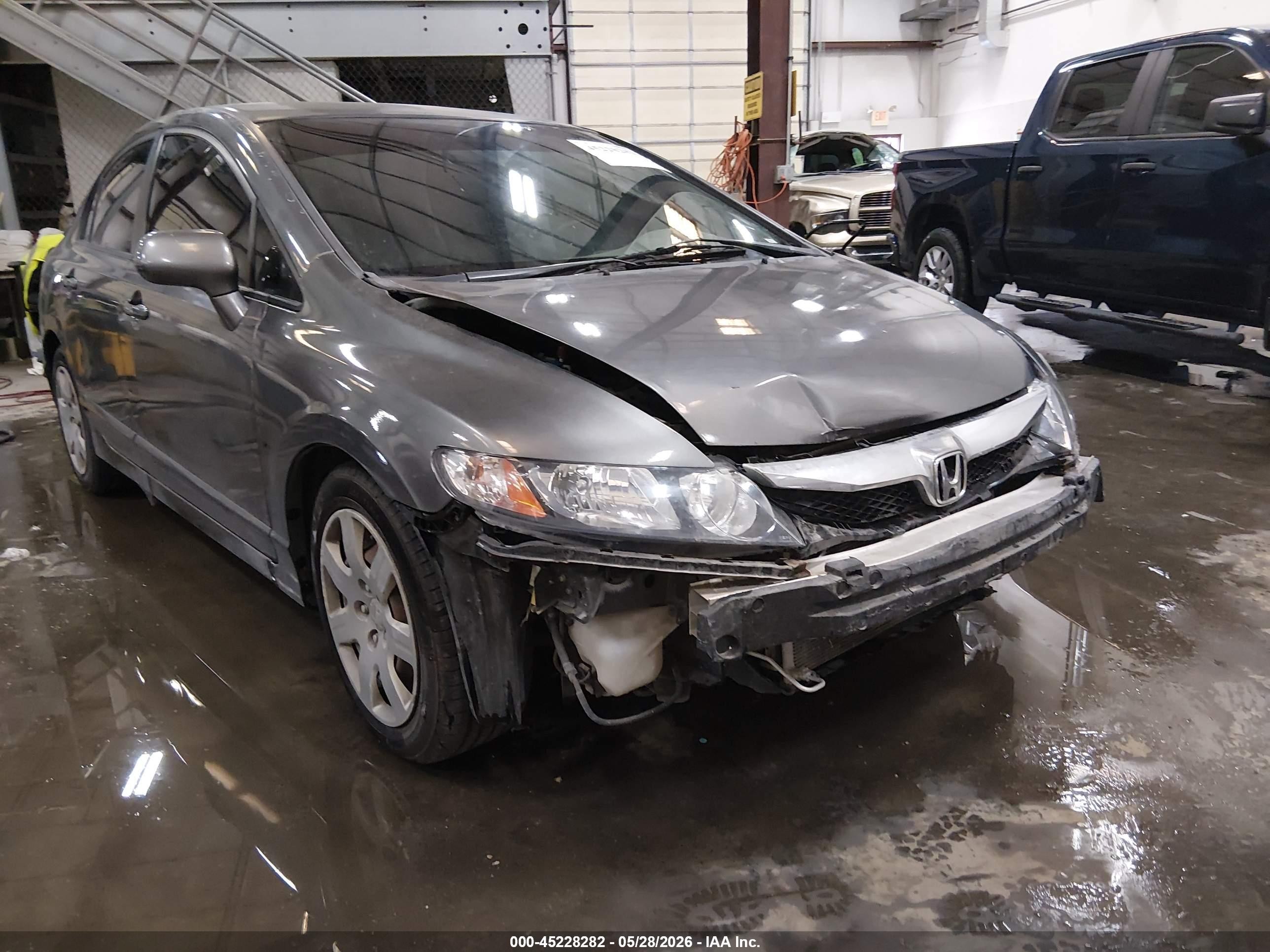 2011 Honda Civic Lx Gray vin: 19XFA1F54BE049812