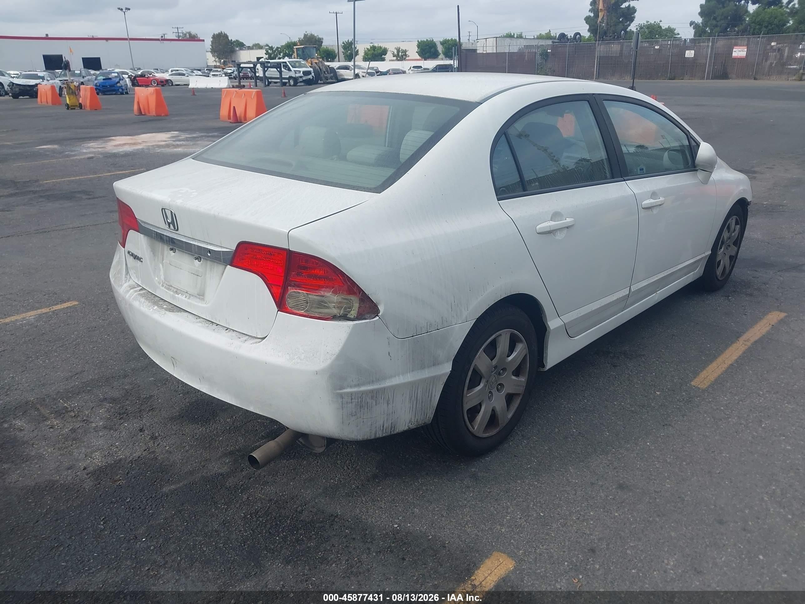 2010 Honda Civic Lx Белый vin: 19XFA1F55AE000505