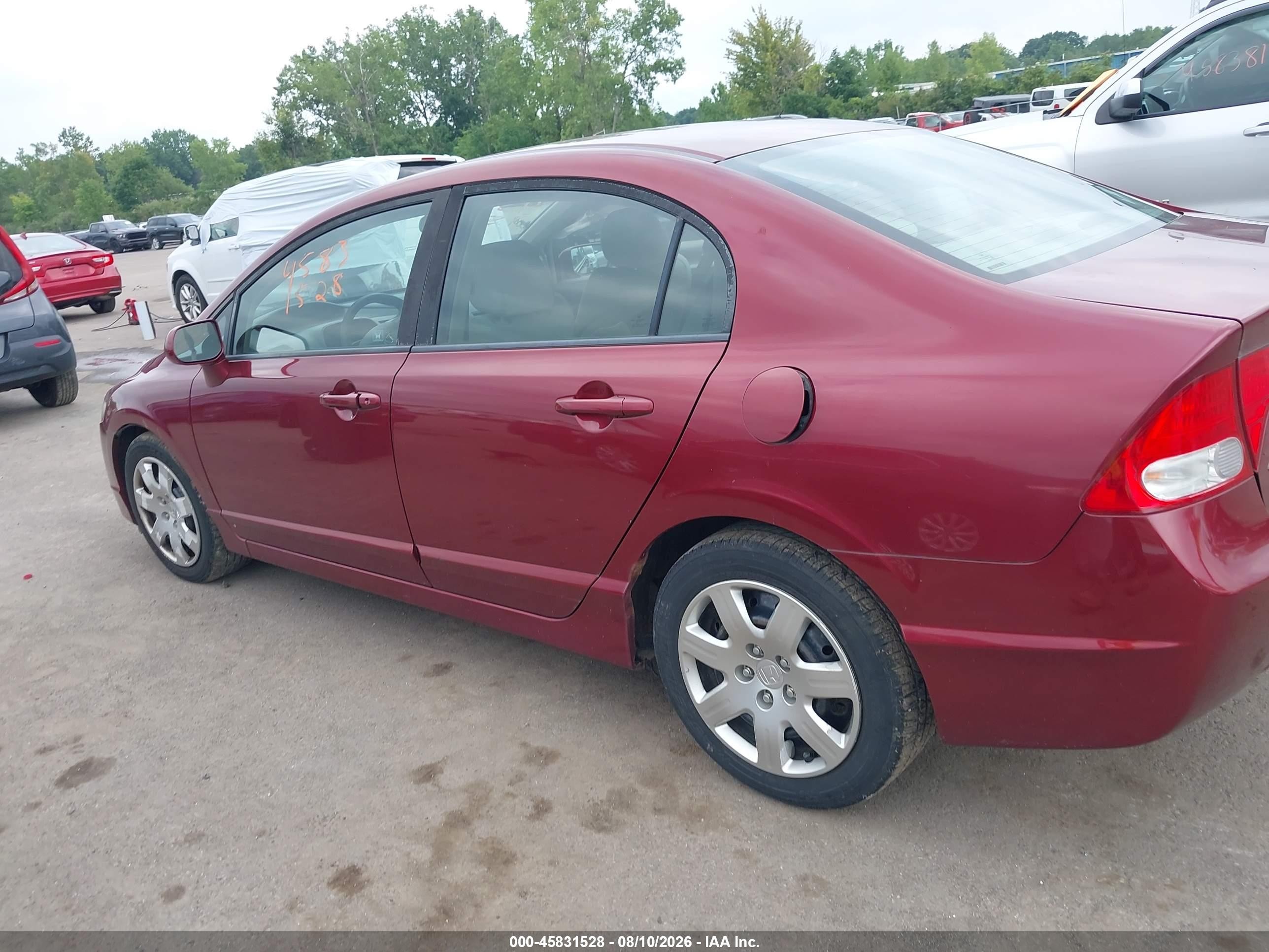 2010 Honda Civic Lx Red vin: 19XFA1F55AE031365