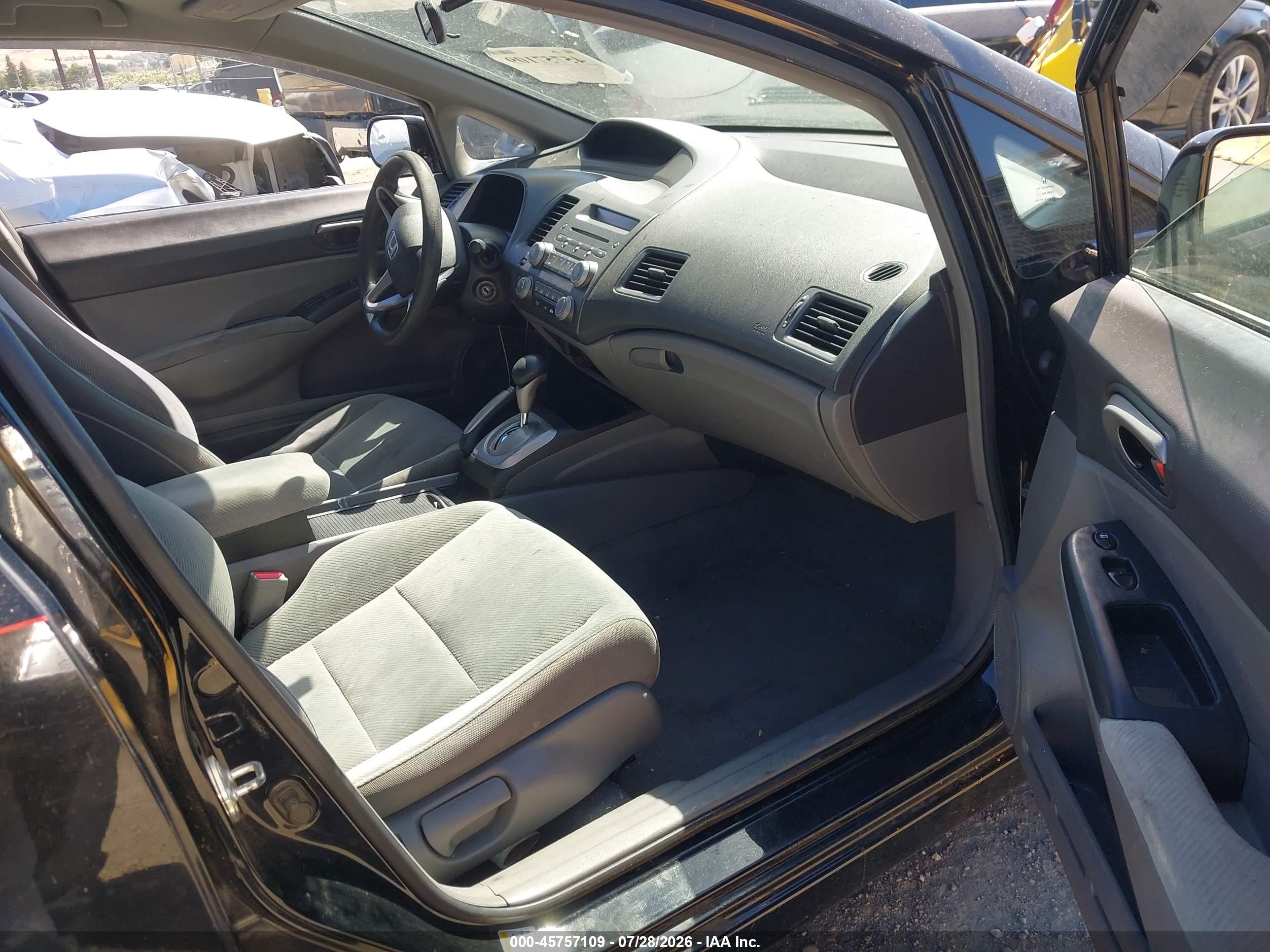 2010 Honda Civic Lx Black vin: 19XFA1F55AE046383