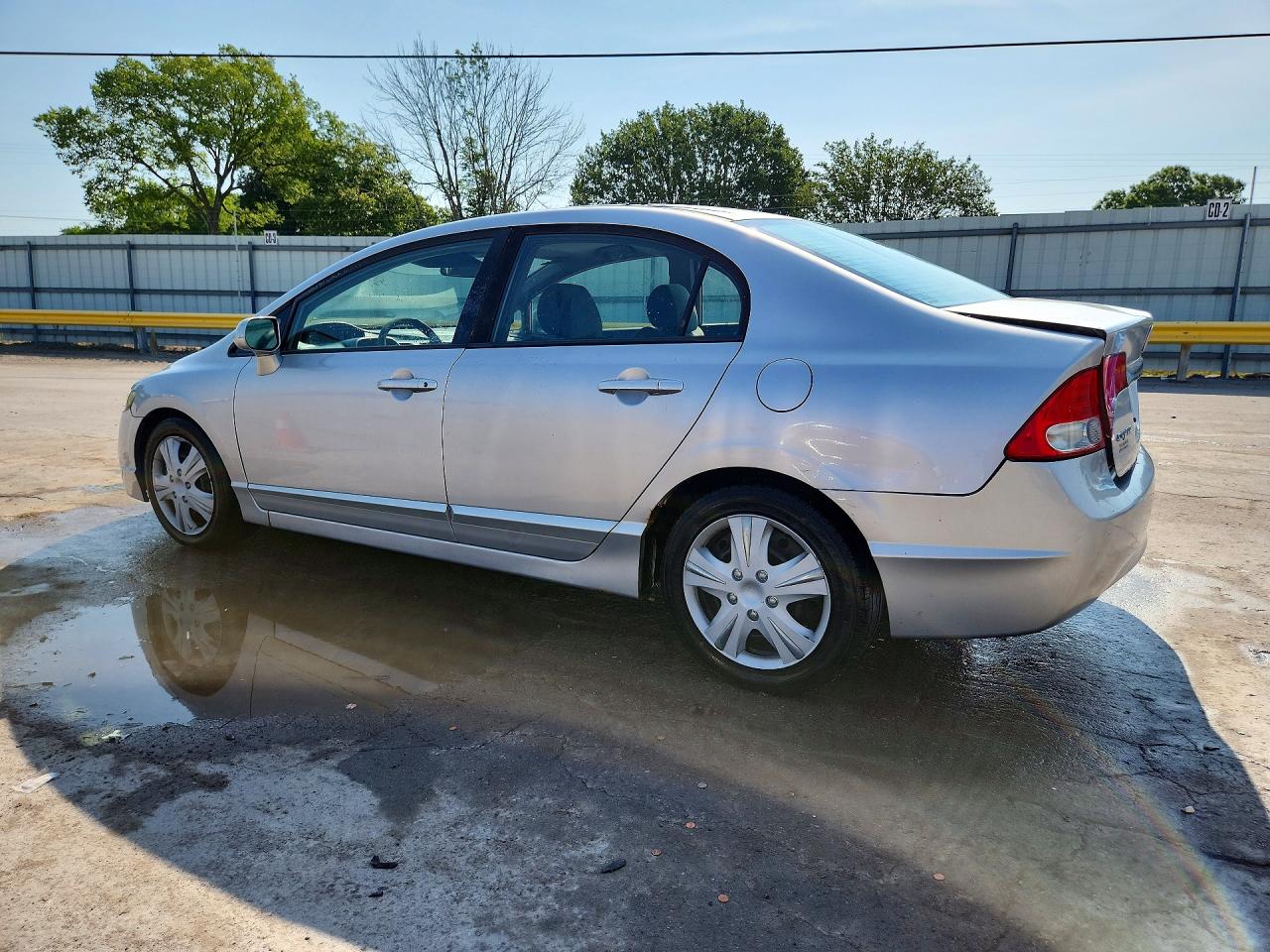 2010 Honda Civic Lx Silver vin: 19XFA1F55AE049641