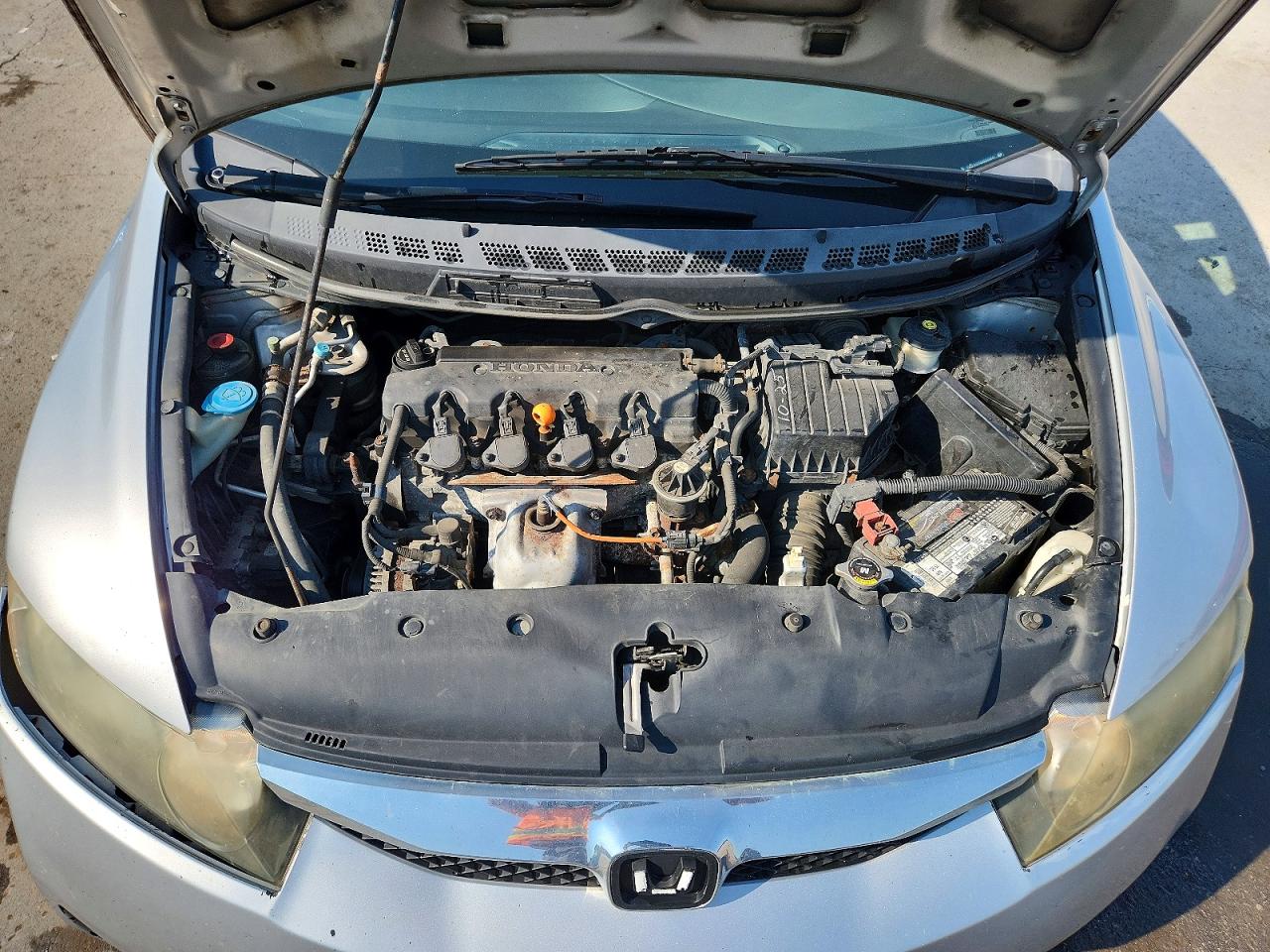2010 Honda Civic Lx Silver vin: 19XFA1F55AE049641