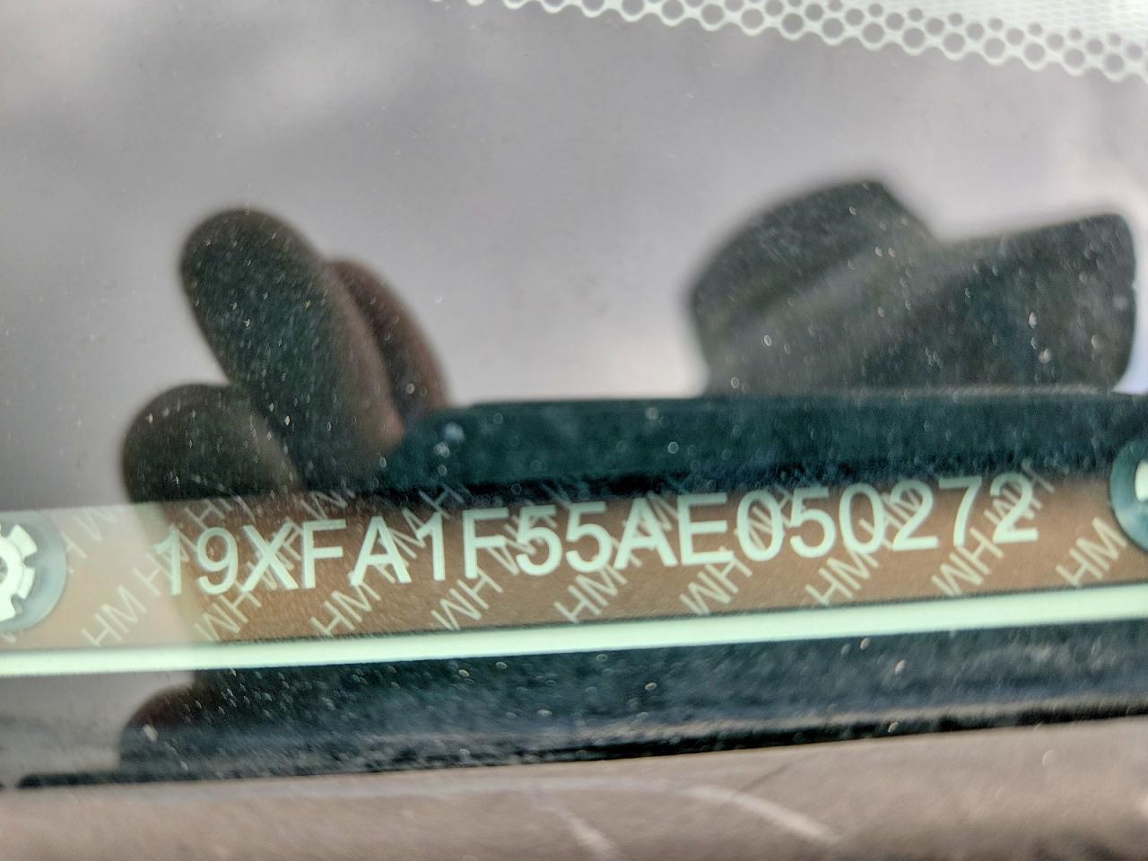 2010 Honda Civic Lx White vin: 19XFA1F55AE050272