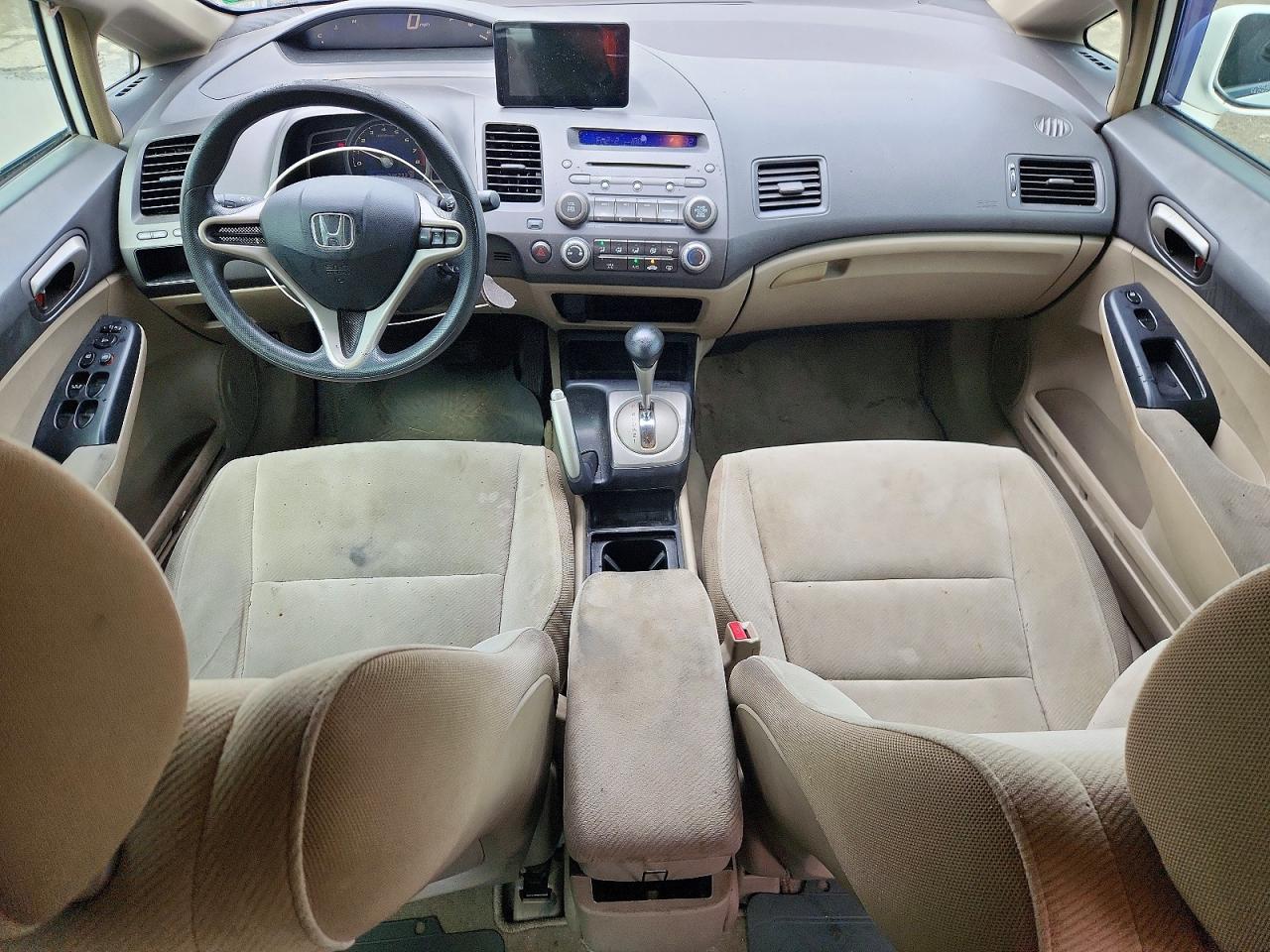 2010 Honda Civic Lx White vin: 19XFA1F55AE050272