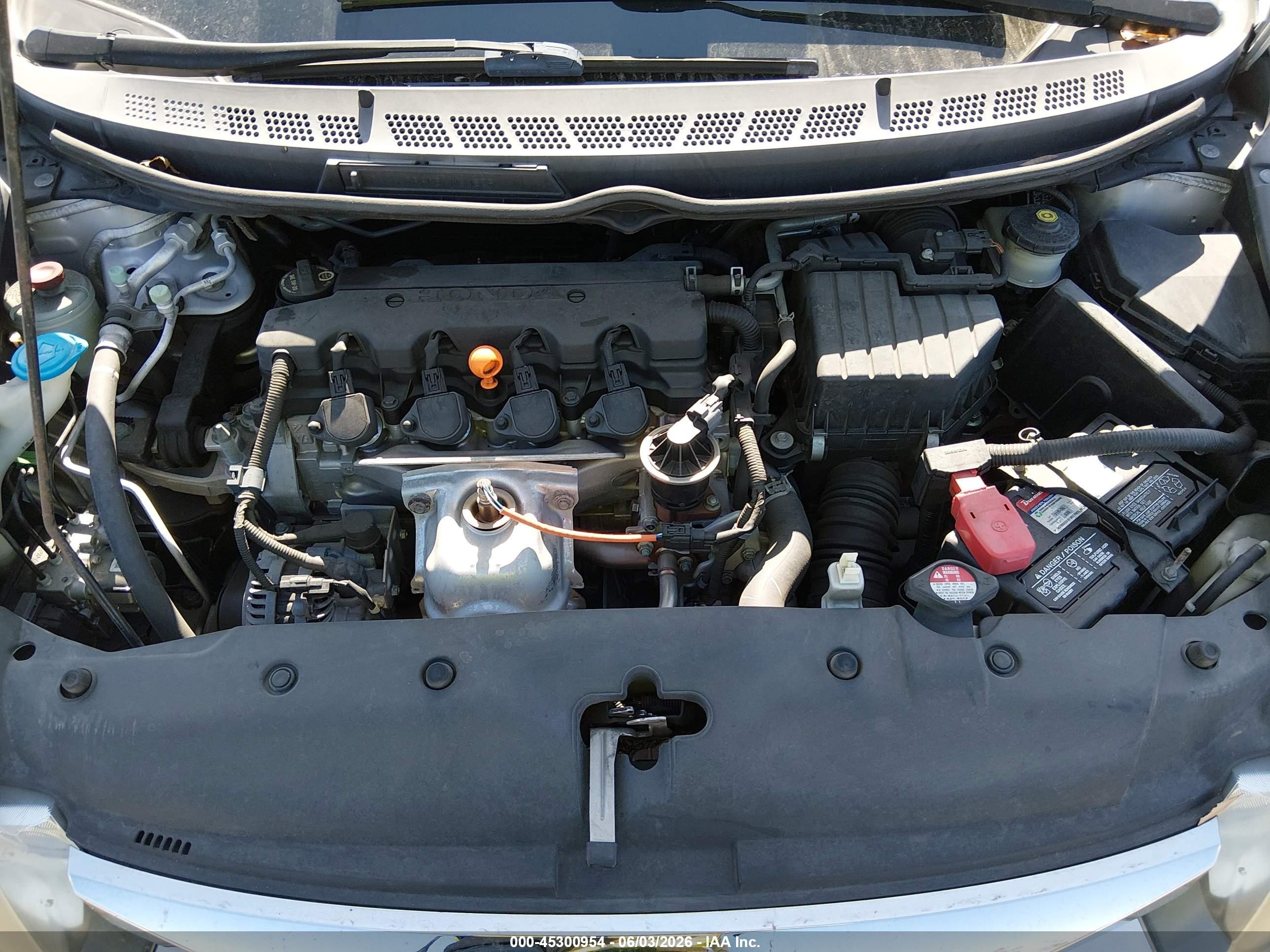 2010 Honda Civic Lx Silver vin: 19XFA1F55AE069498