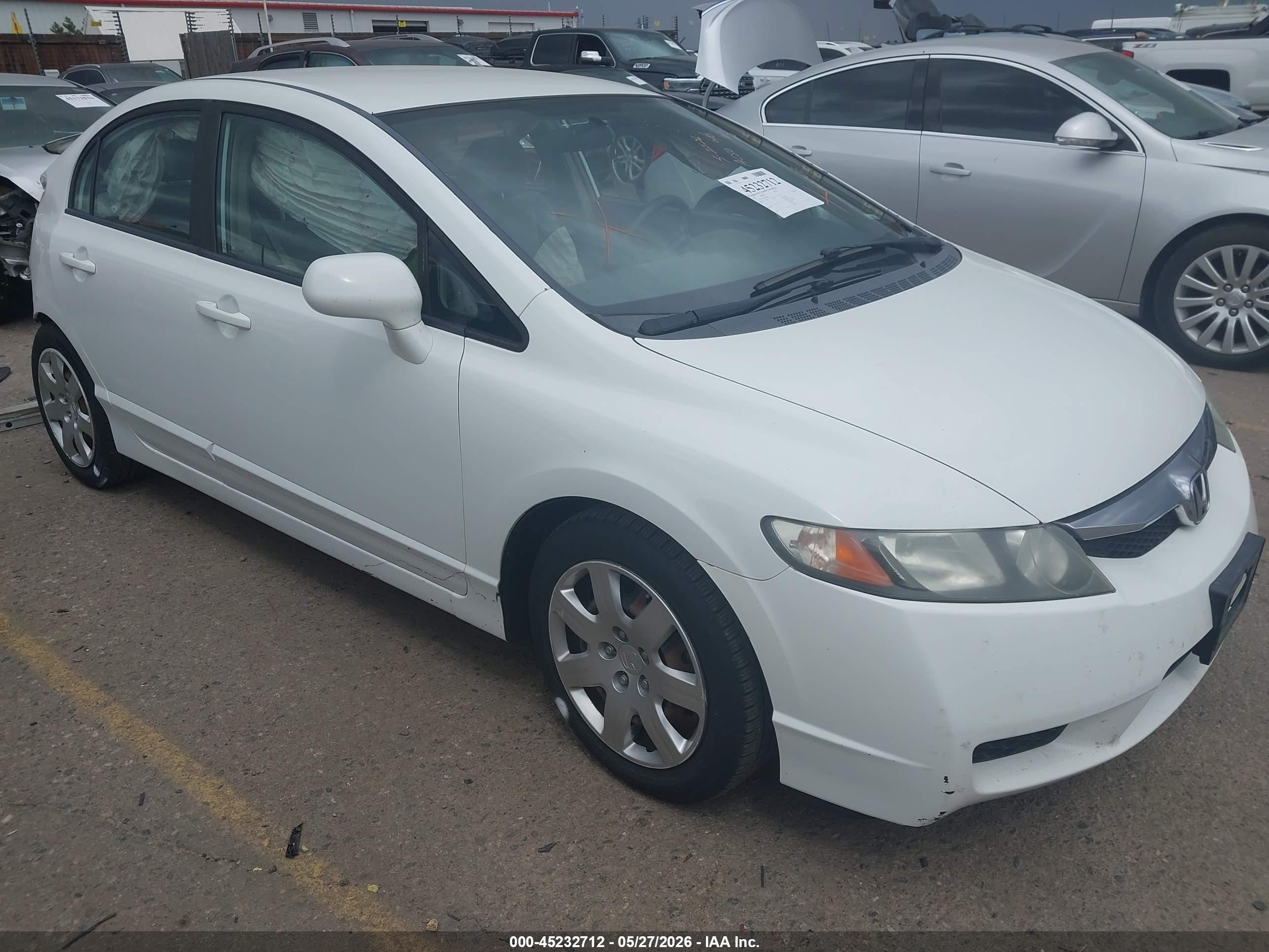 2011 Honda Civic Lx White vin: 19XFA1F55BE000683