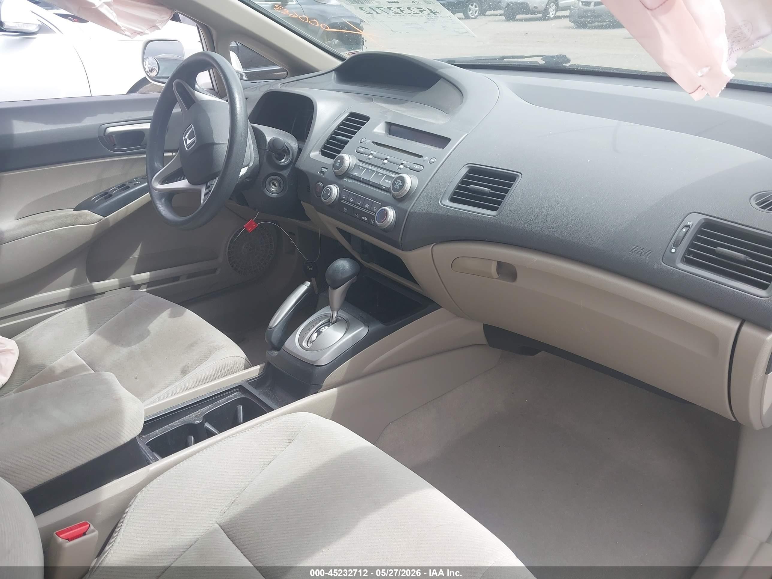 2011 Honda Civic Lx White vin: 19XFA1F55BE000683