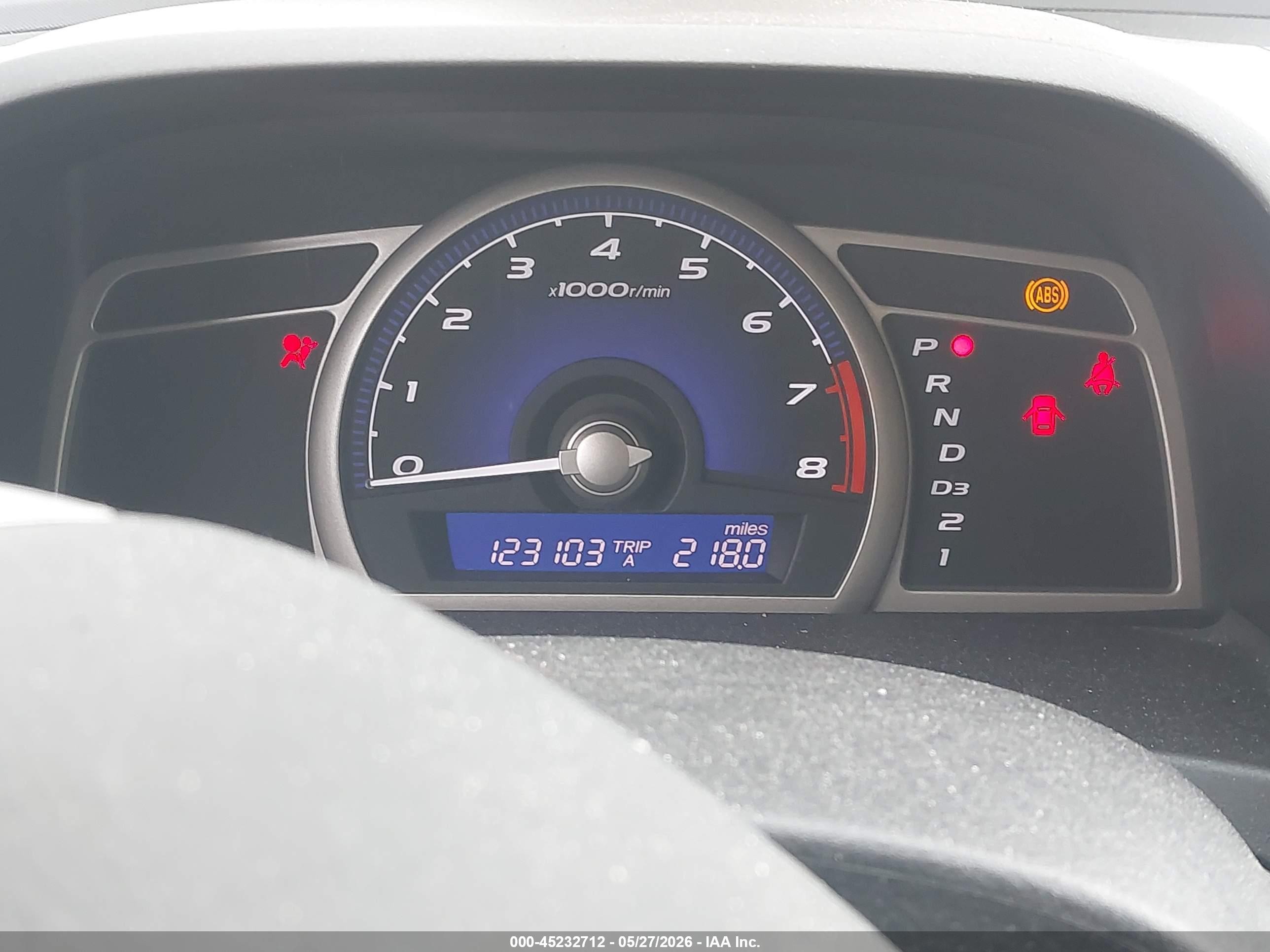 2011 Honda Civic Lx White vin: 19XFA1F55BE000683