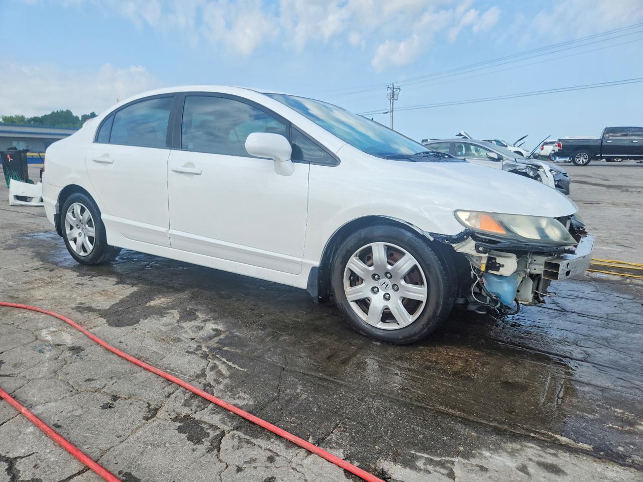 2011 Honda Civic Lx White vin: 19XFA1F55BE006712