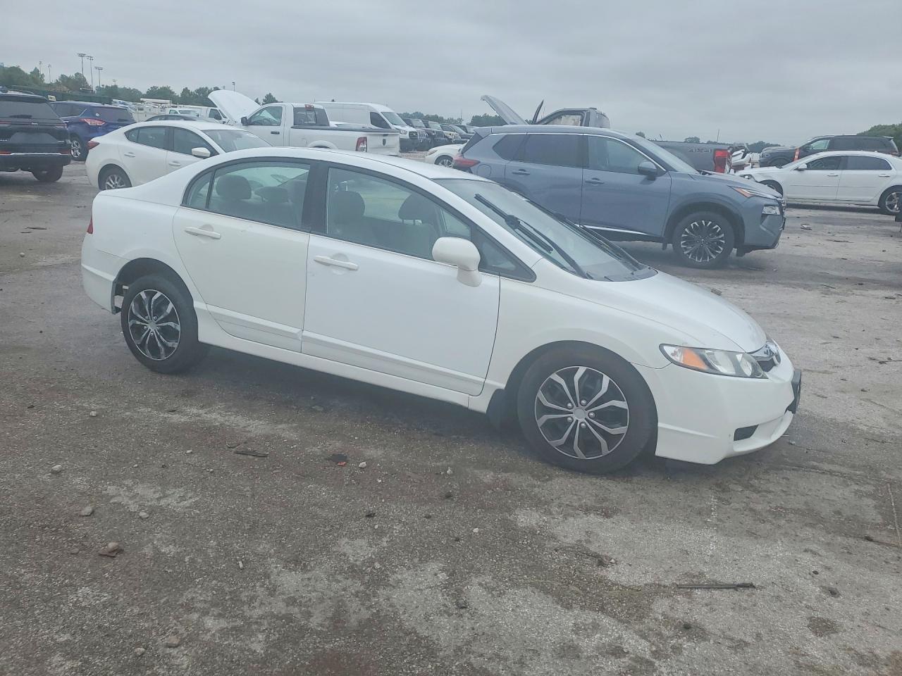 2011 Honda Civic Lx White vin: 19XFA1F55BE029813