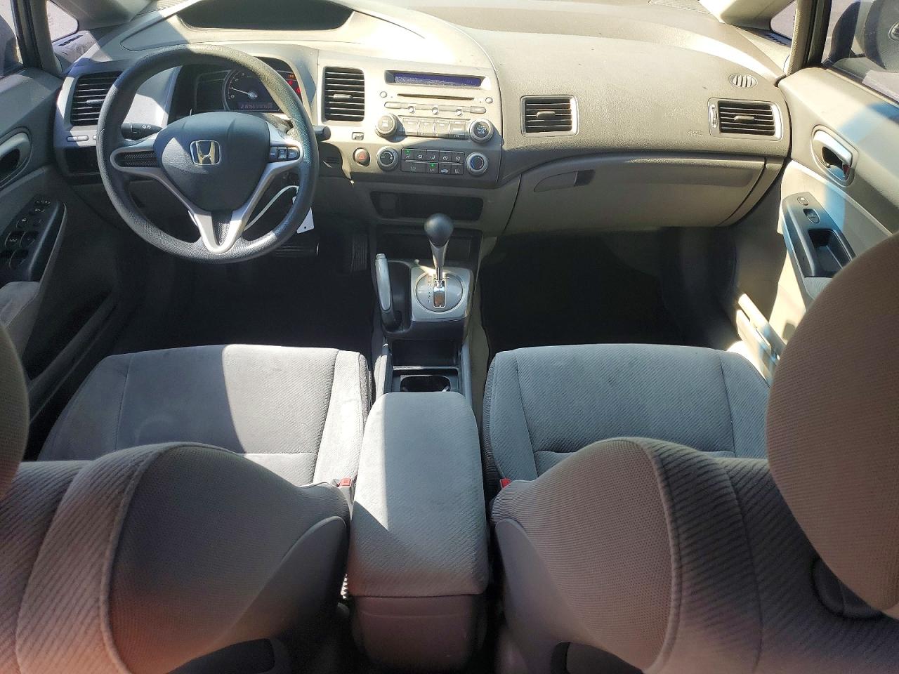 2010 Honda Civic Lx Gray vin: 19XFA1F56AE049583