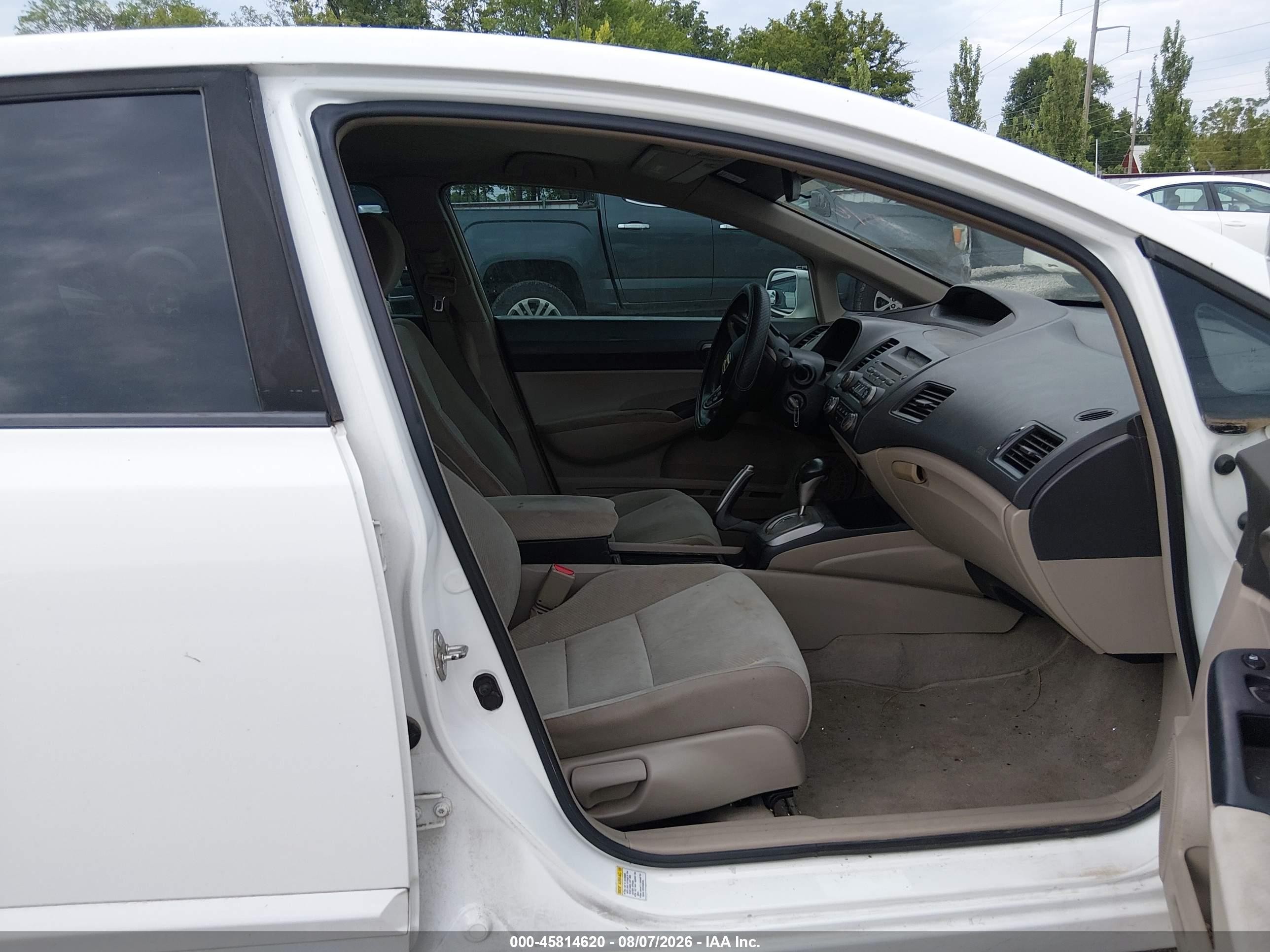 2010 Honda Civic Lx White vin: 19XFA1F56AE066853