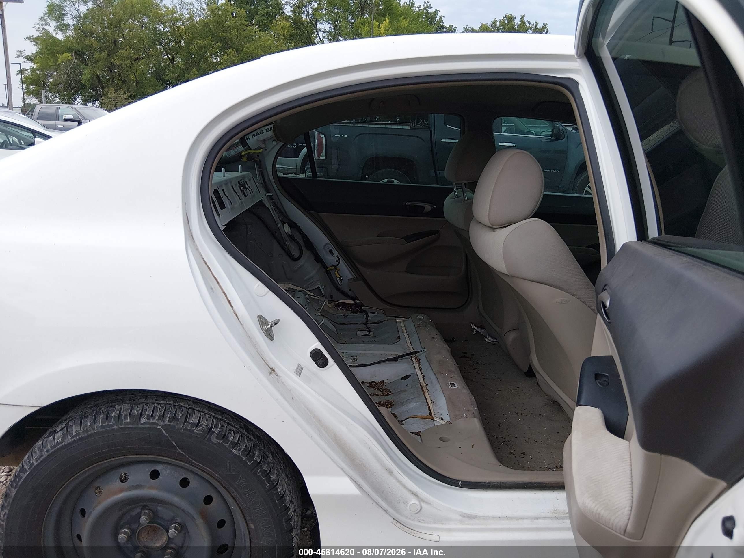 2010 Honda Civic Lx White vin: 19XFA1F56AE066853