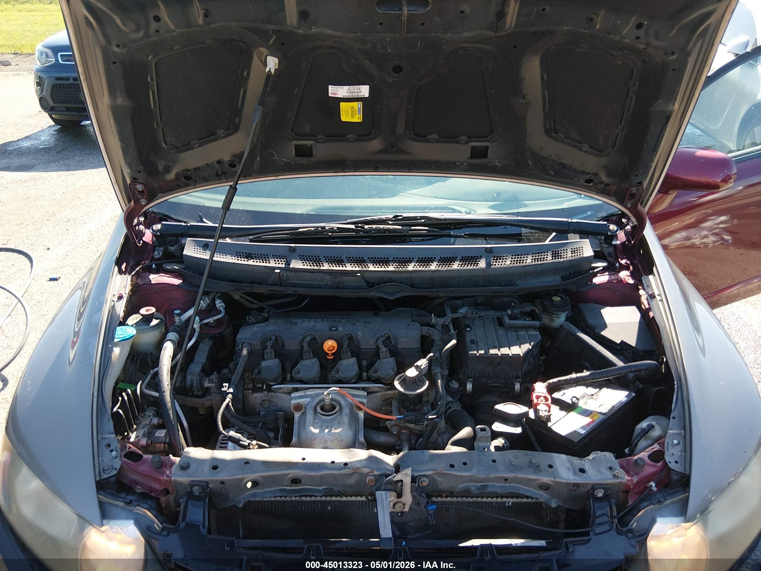 2010 Honda Civic Lx Красный vin: 19XFA1F56AE071969