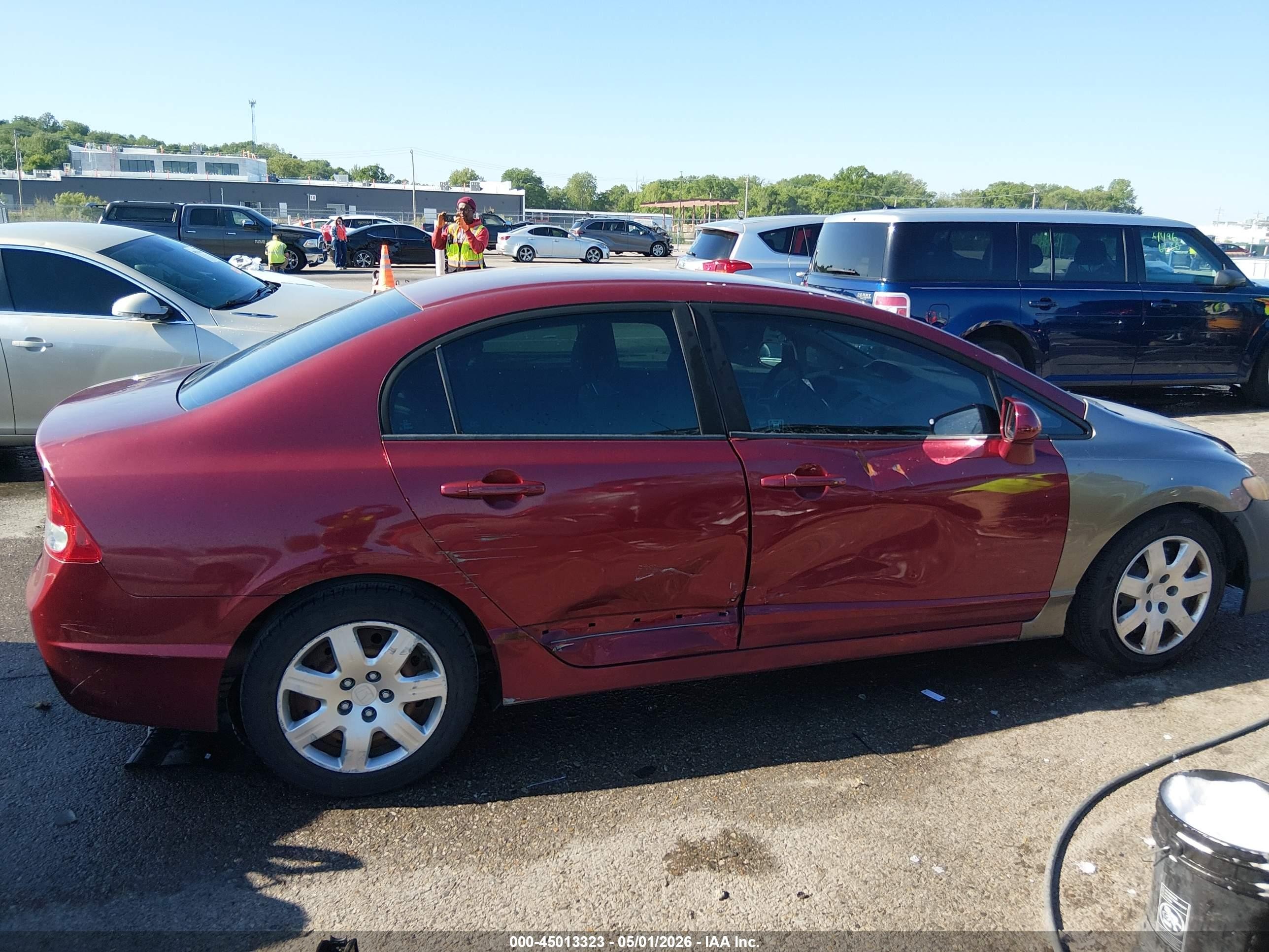 2010 Honda Civic Lx Красный vin: 19XFA1F56AE071969
