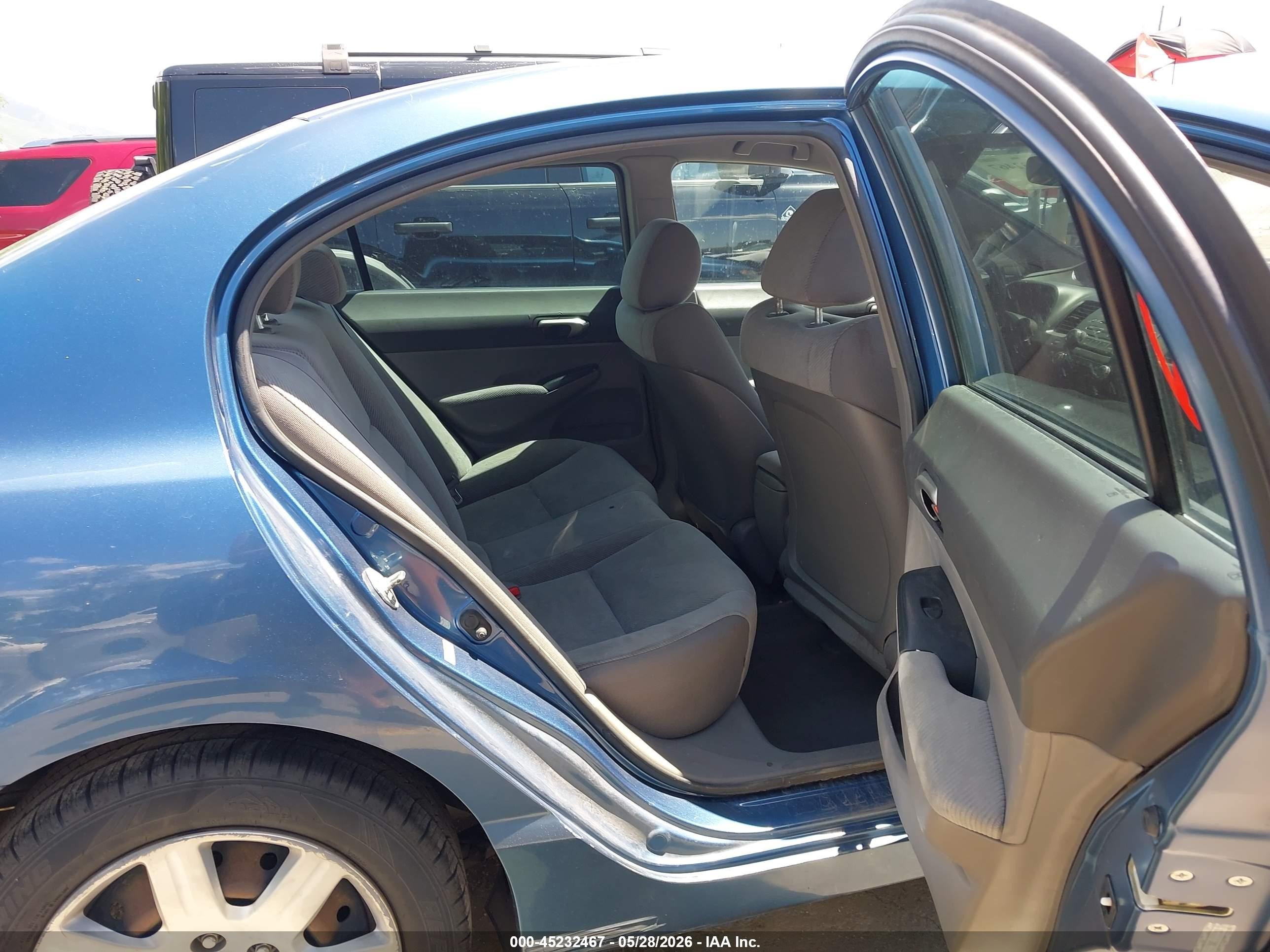 2010 Honda Civic Lx Blue vin: 19XFA1F56AE077738