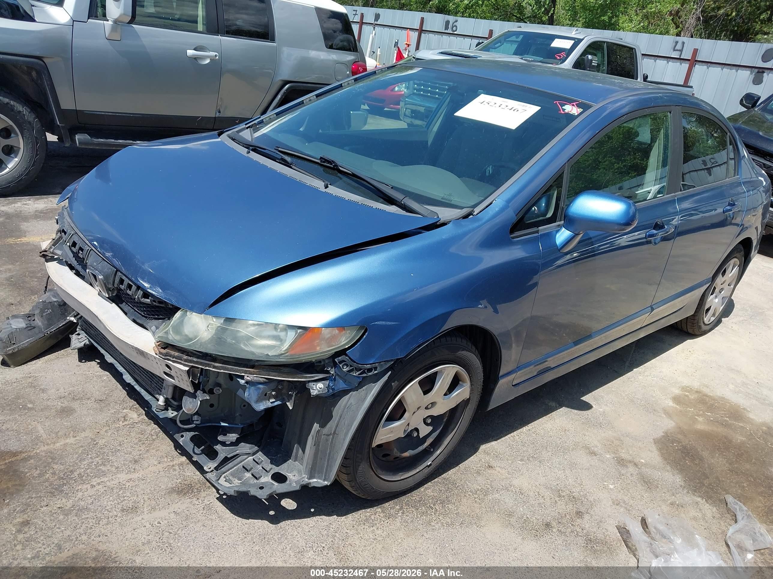 2010 Honda Civic Lx Blue vin: 19XFA1F56AE077738