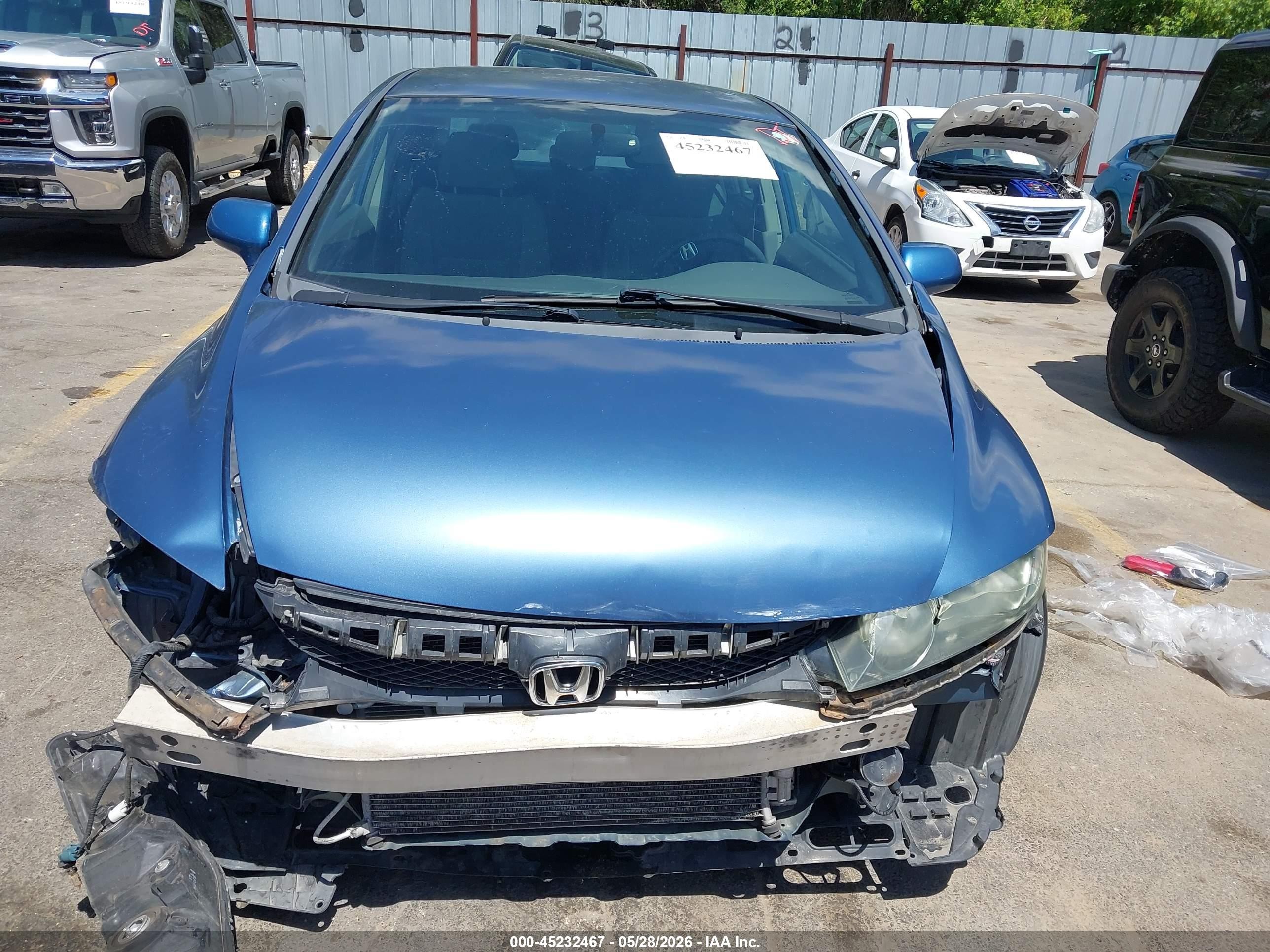 2010 Honda Civic Lx Blue vin: 19XFA1F56AE077738