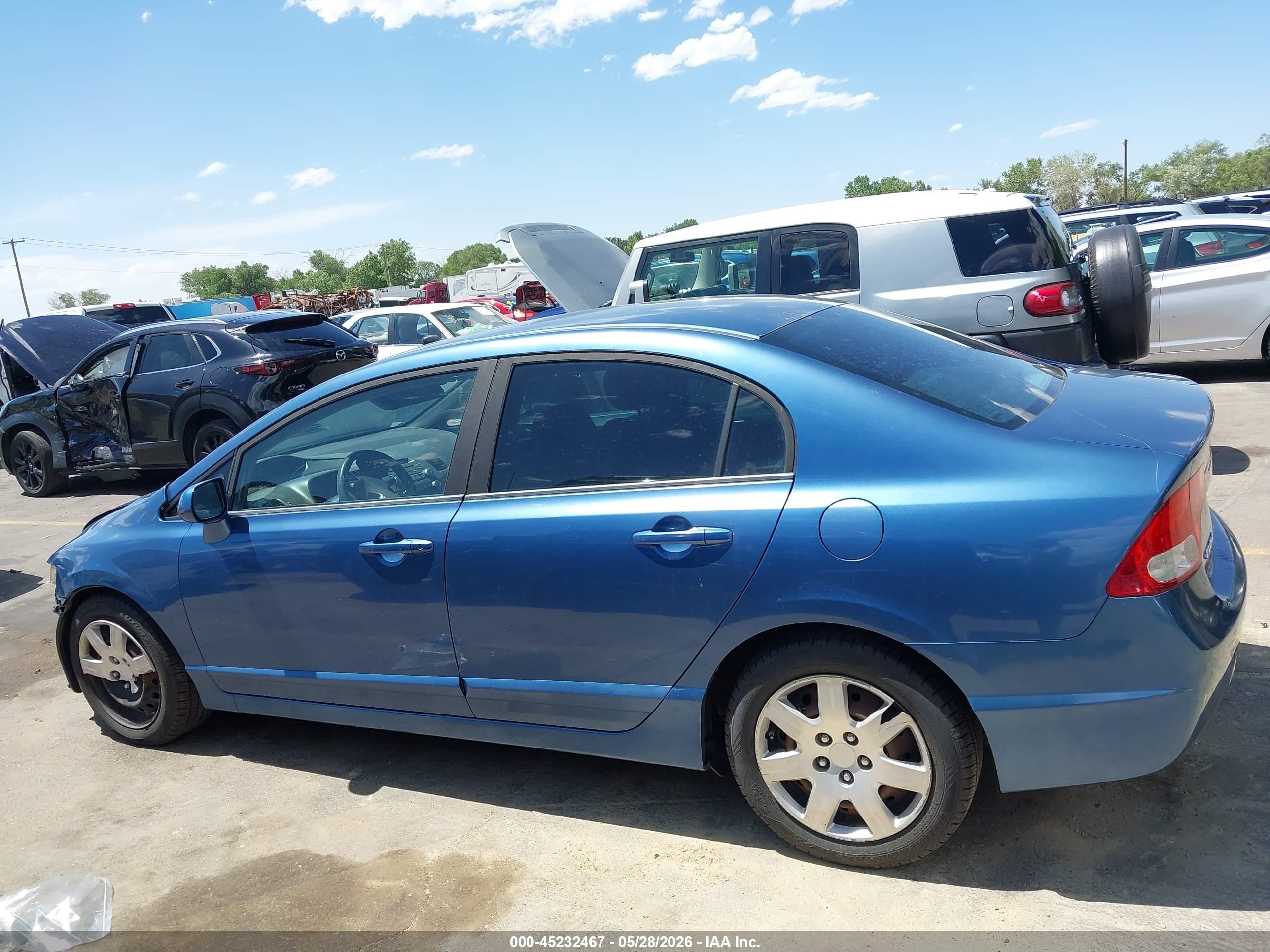 2010 Honda Civic Lx Blue vin: 19XFA1F56AE077738