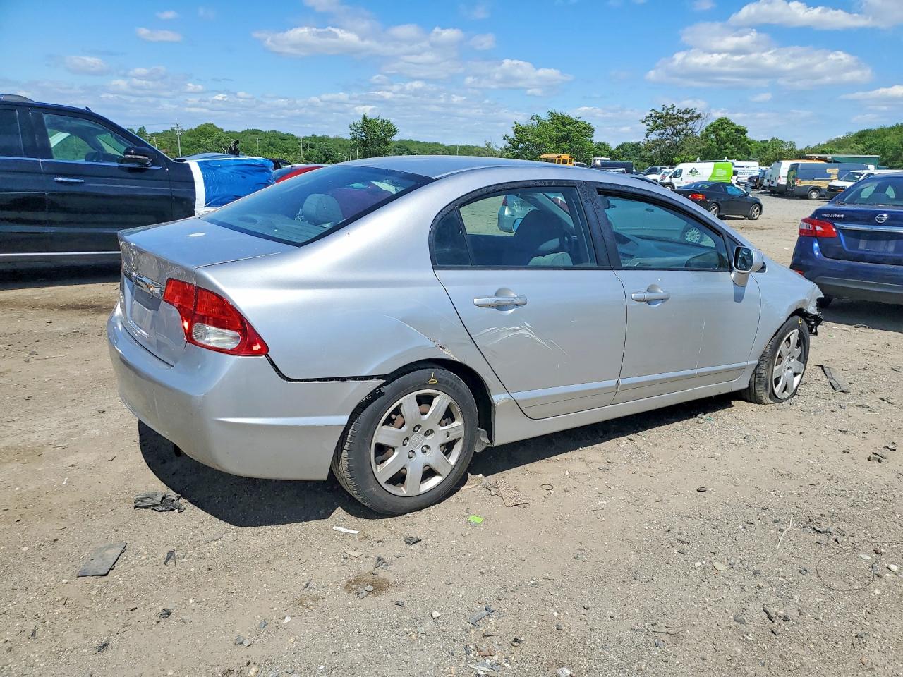 2011 Honda Civic Lx Серебряный vin: 19XFA1F56BE025527