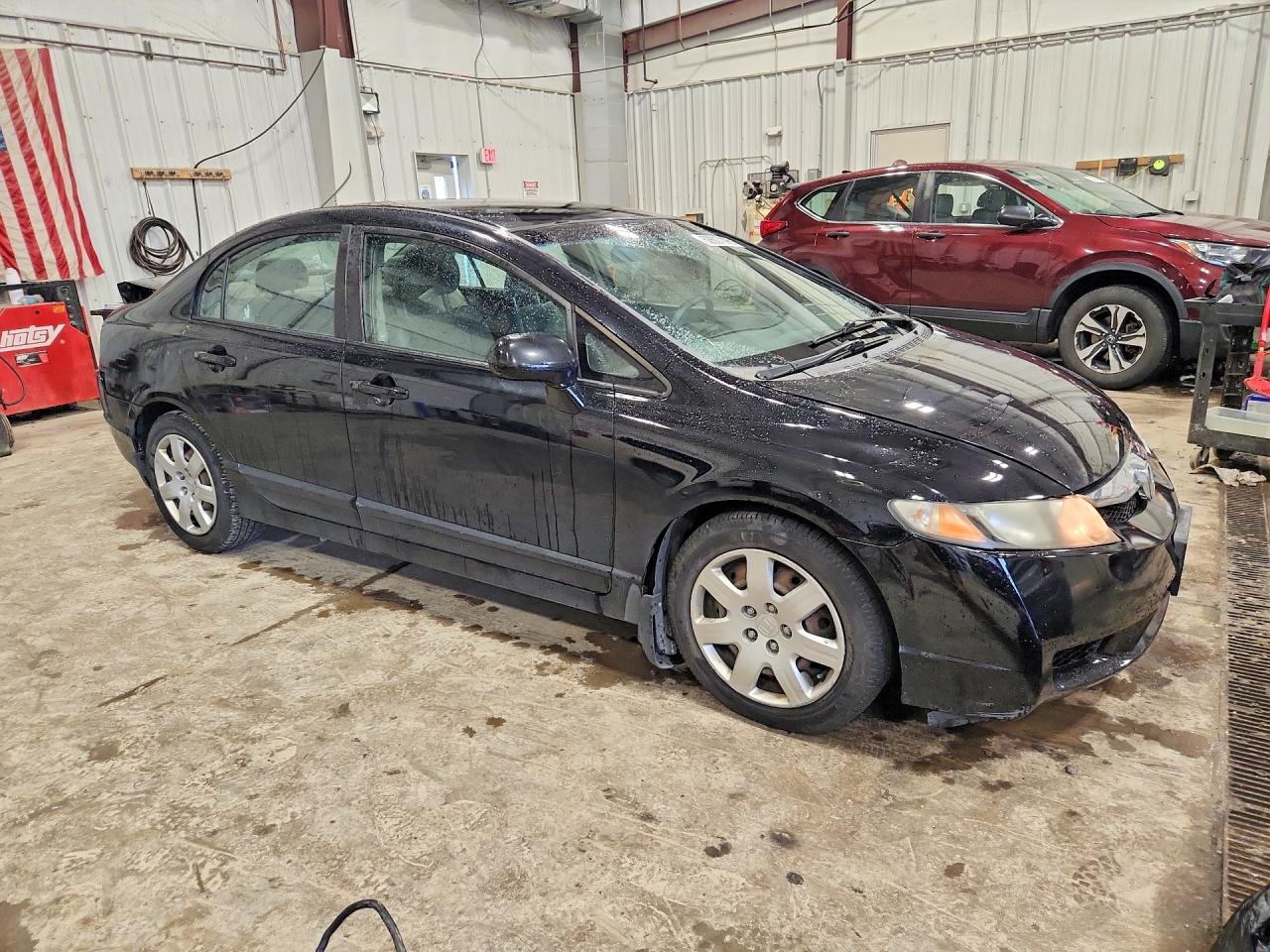 2010 Honda Civic Lx Черный vin: 19XFA1F57AE002899
