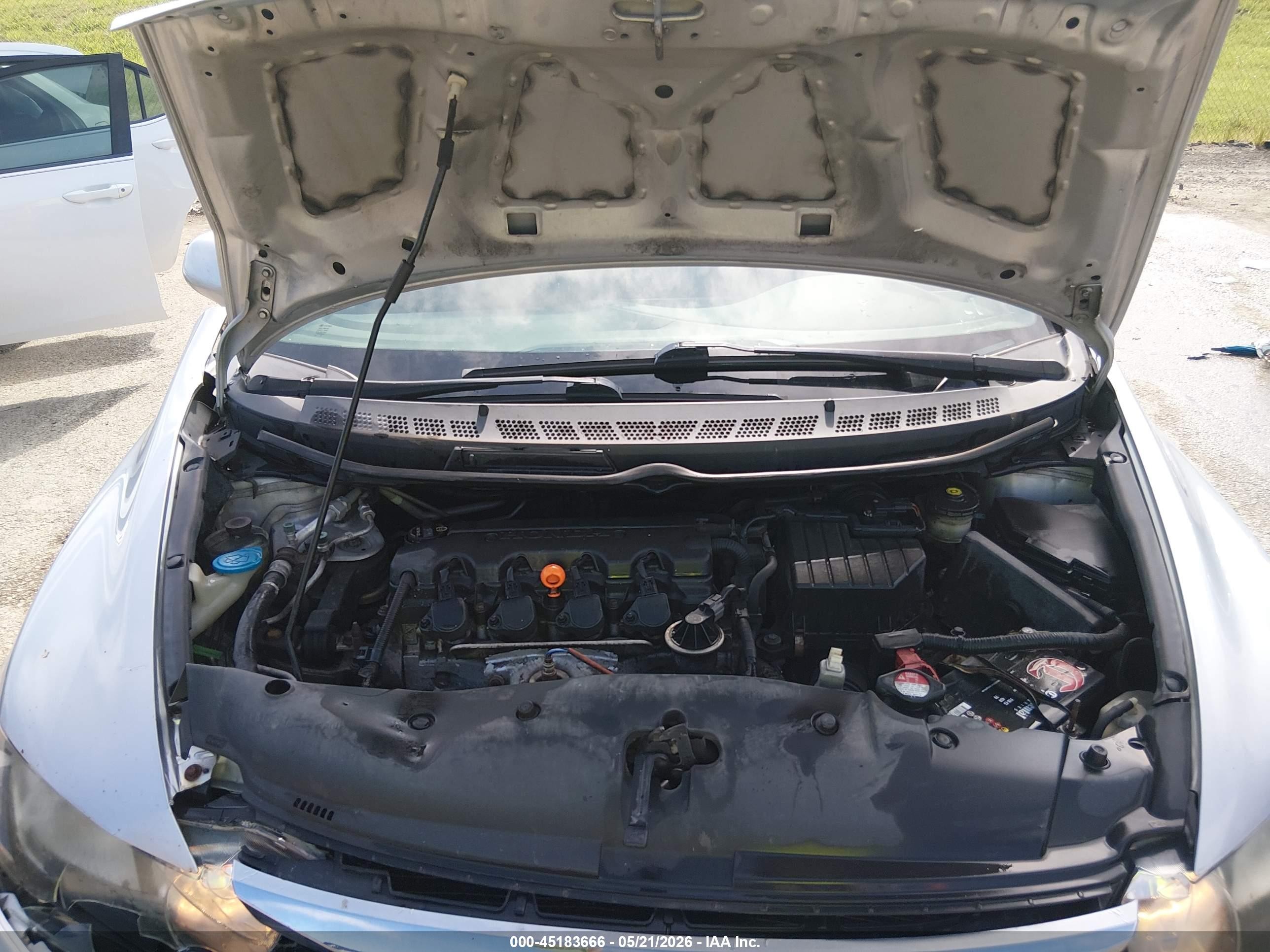2010 Honda Civic Lx Серебряный vin: 19XFA1F57AE016009
