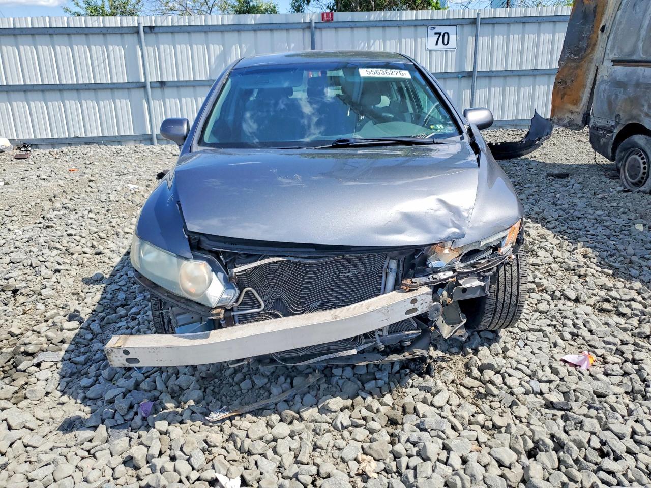 2011 Honda Civic Lx Gray vin: 19XFA1F57BE031532