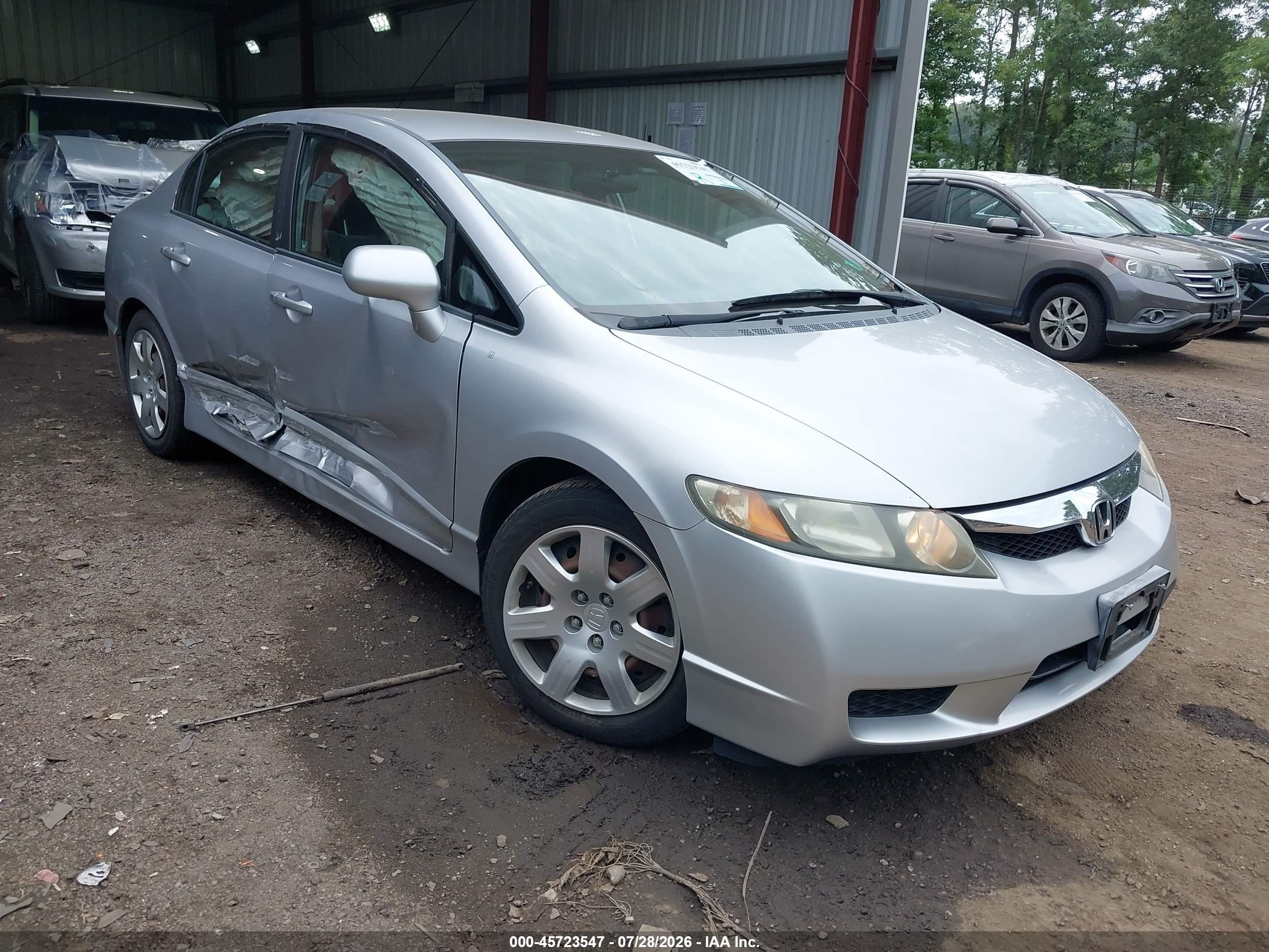 2011 Honda Civic Lx Silver vin: 19XFA1F57BE036567