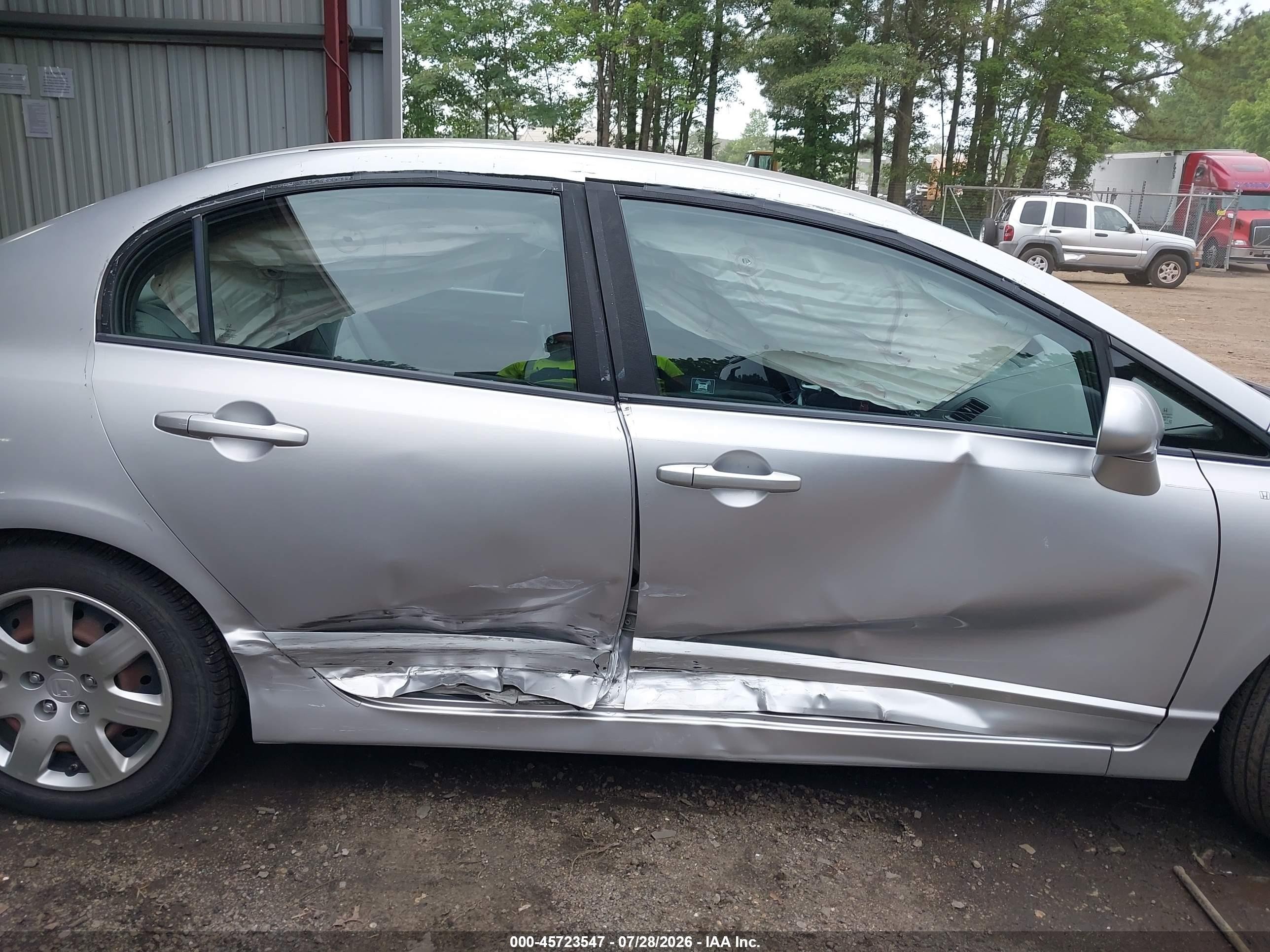 2011 Honda Civic Lx Silver vin: 19XFA1F57BE036567