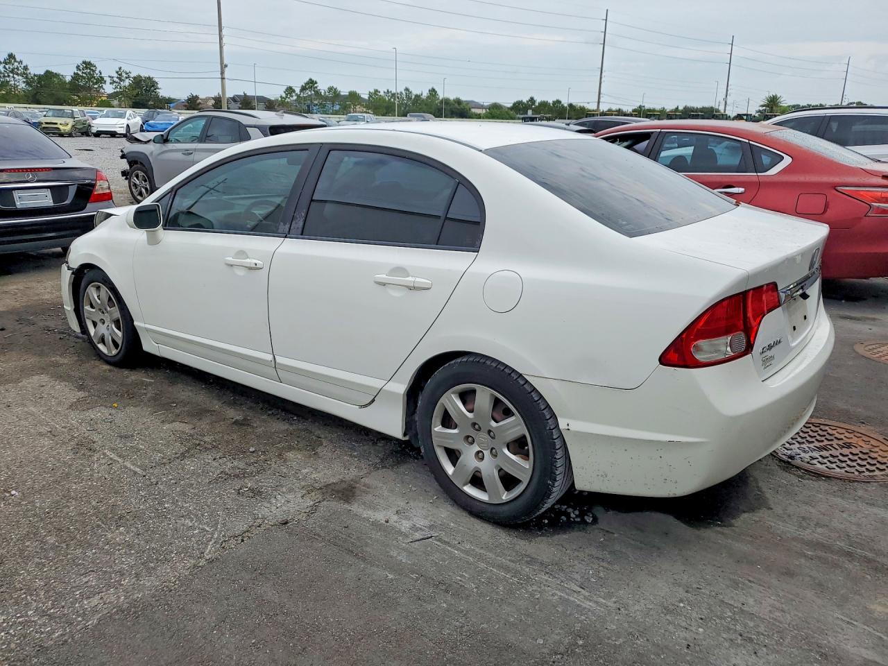 2011 Honda Civic Lx White vin: 19XFA1F57BE042868