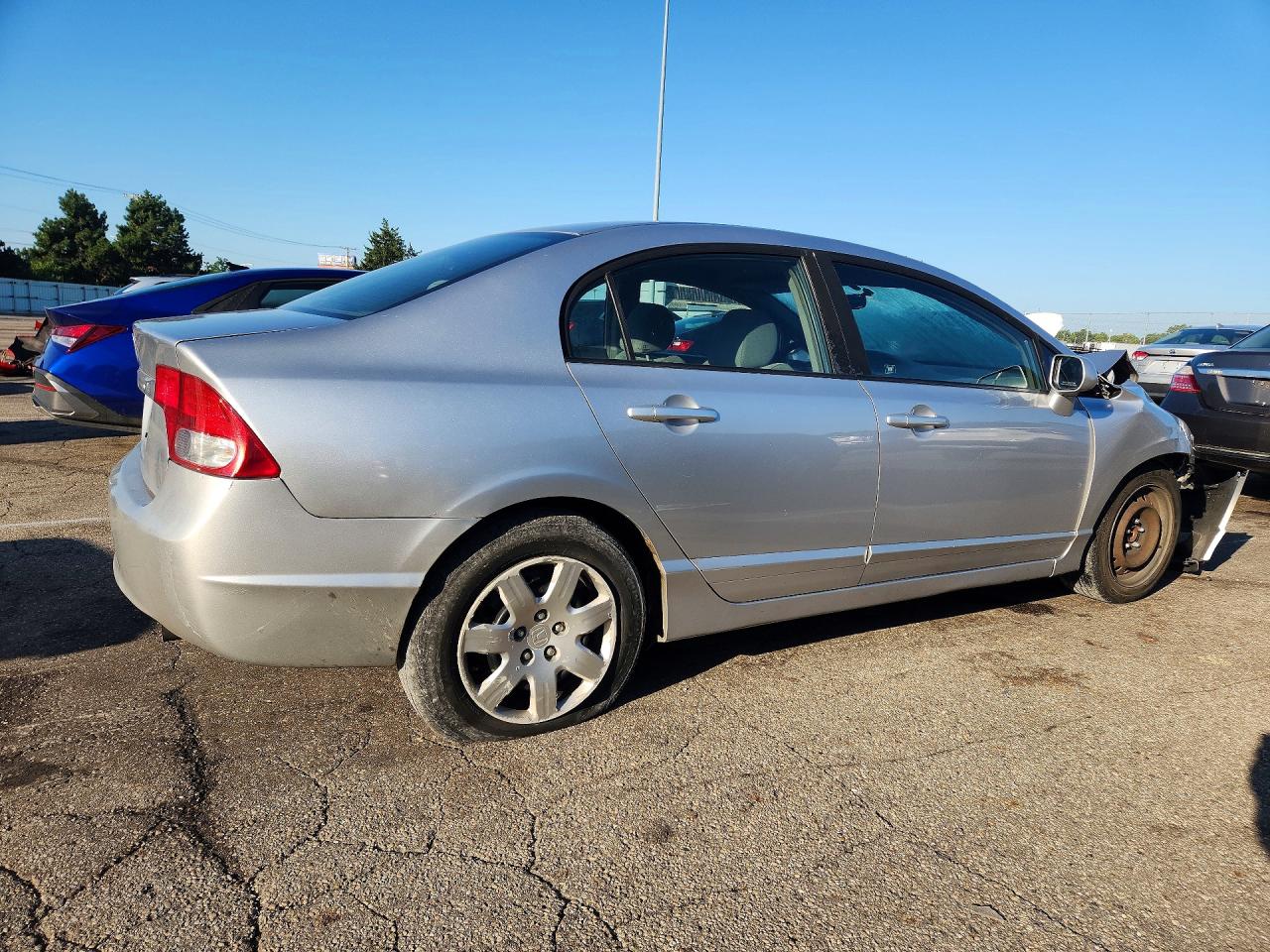 2010 Honda Civic Lx Silver vin: 19XFA1F58AE008209