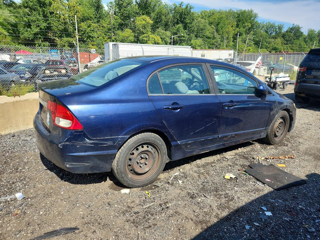 2010 Honda Civic Lx Blue vin: 19XFA1F58AE010915