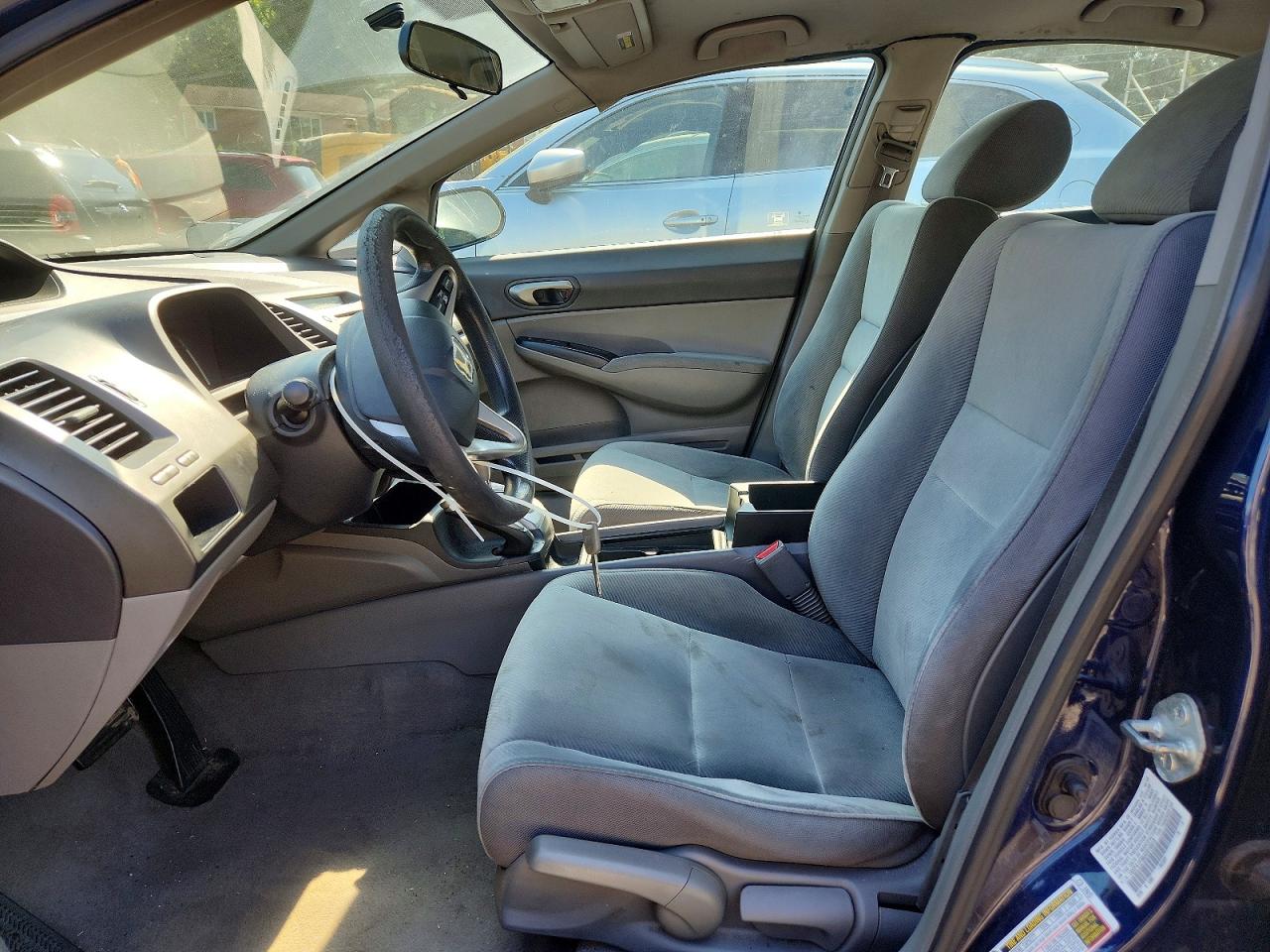 2010 Honda Civic Lx Blue vin: 19XFA1F58AE010915