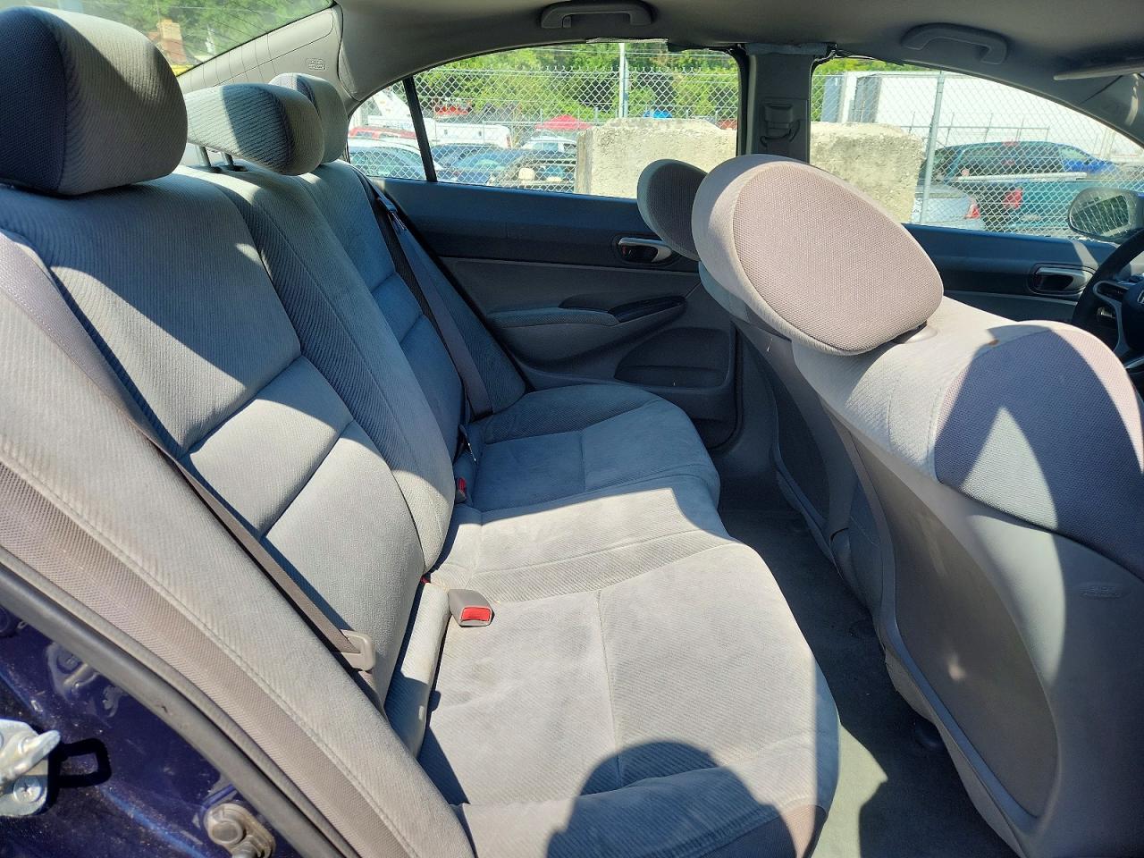 2010 Honda Civic Lx Blue vin: 19XFA1F58AE010915