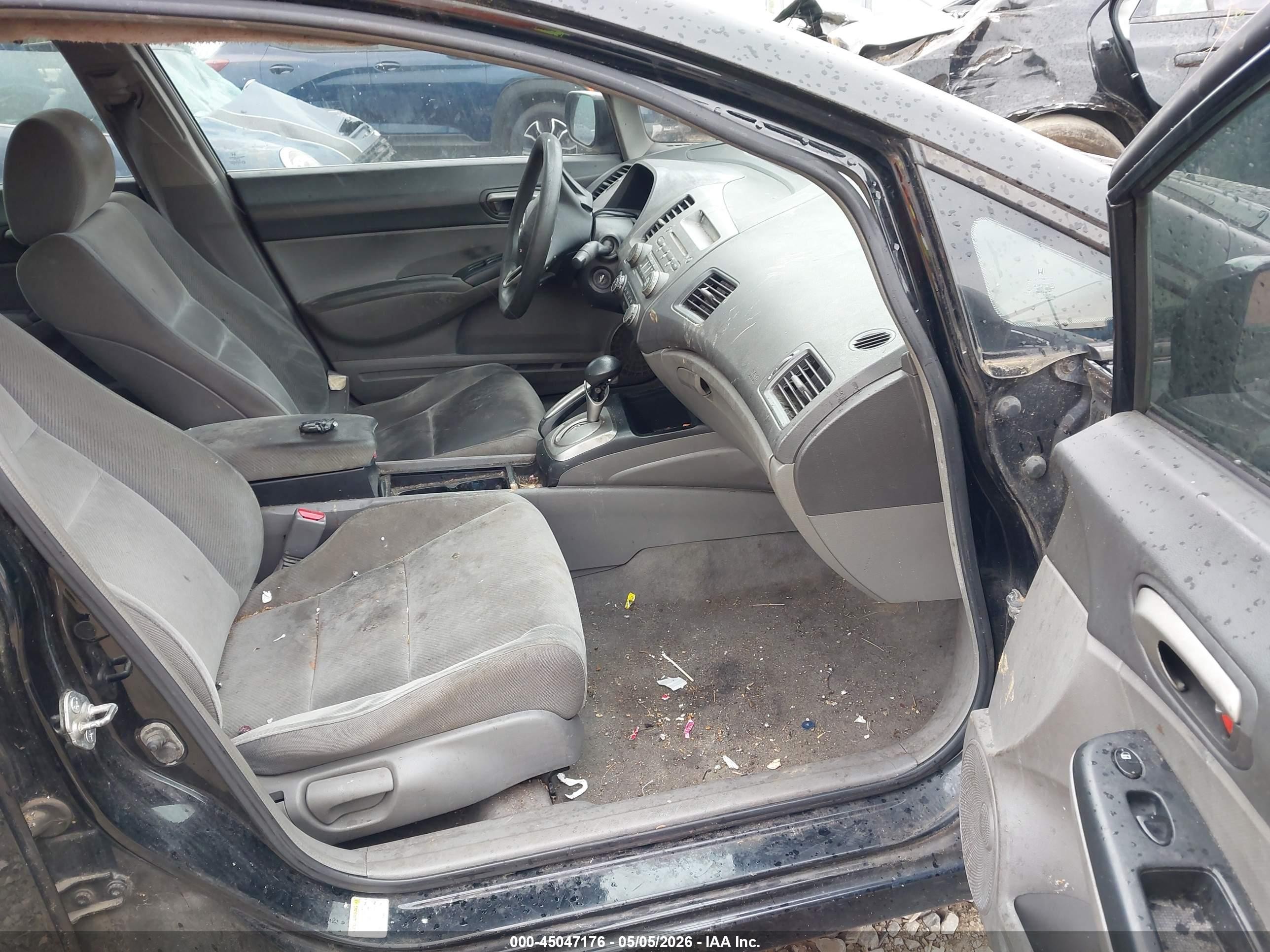 2010 Honda Civic Lx Черный vin: 19XFA1F58AE016696