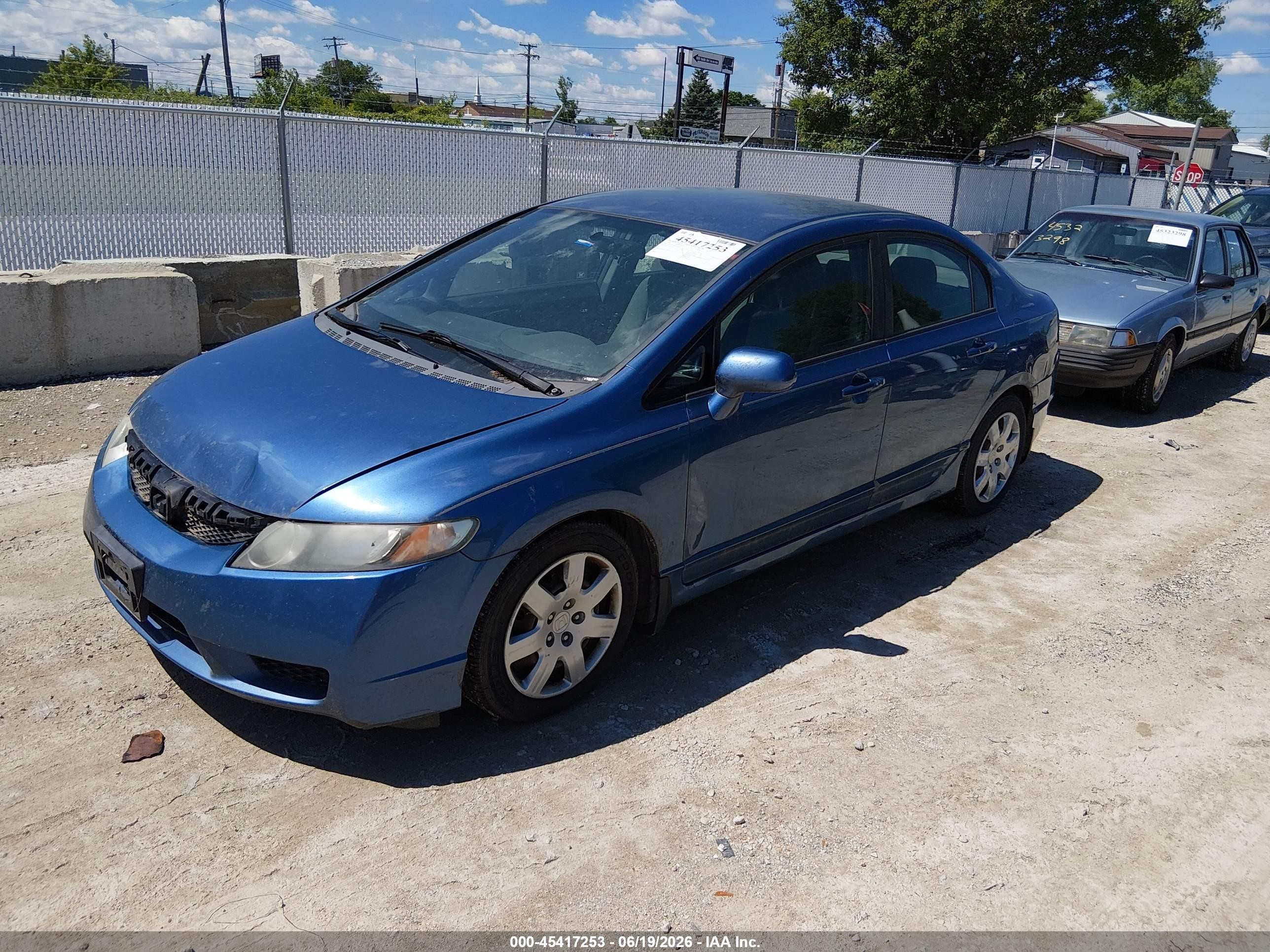 2010 Honda Civic Lx Blue vin: 19XFA1F58AE016729