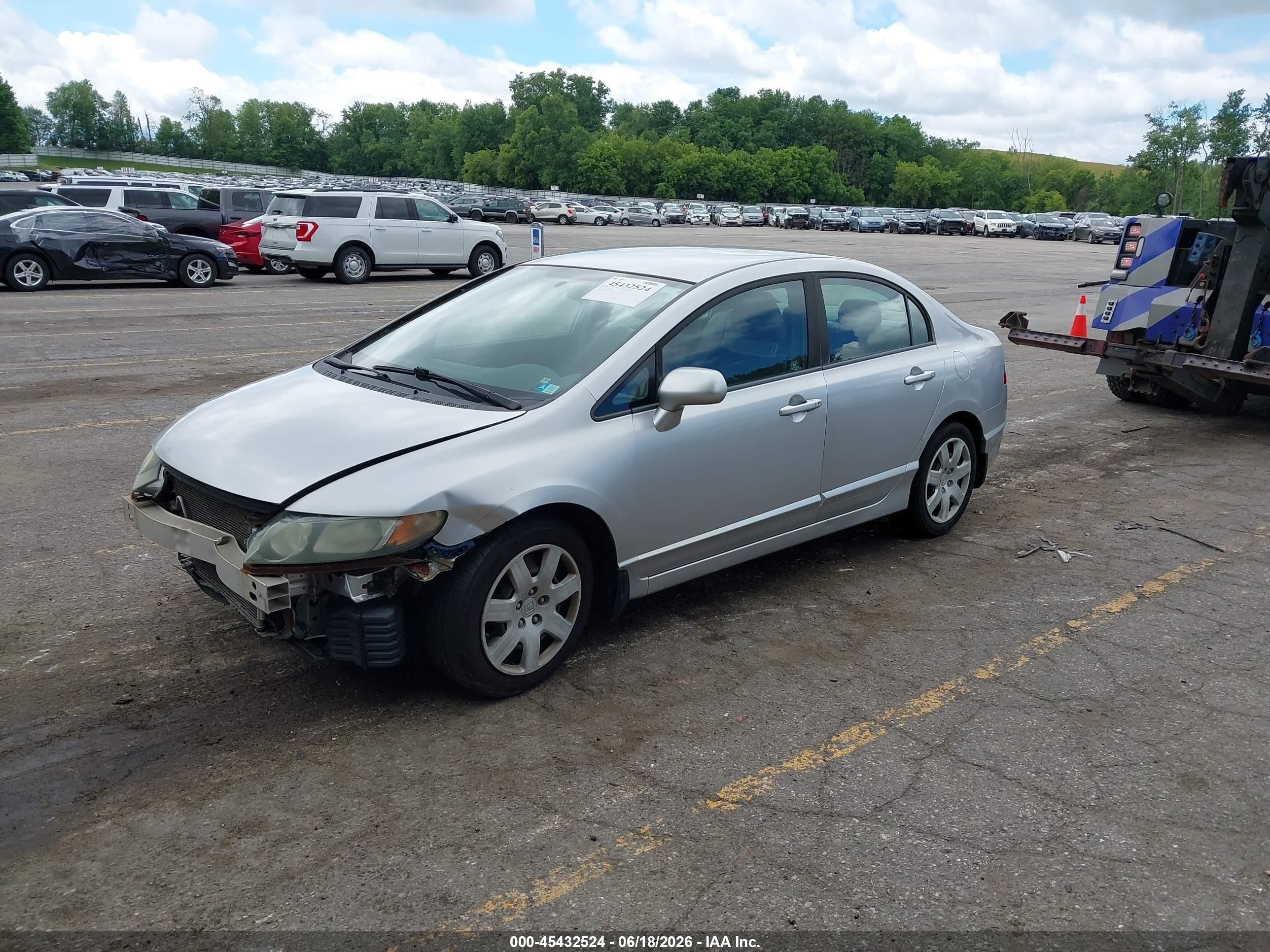 2010 Honda Civic Lx Silver vin: 19XFA1F58AE031005