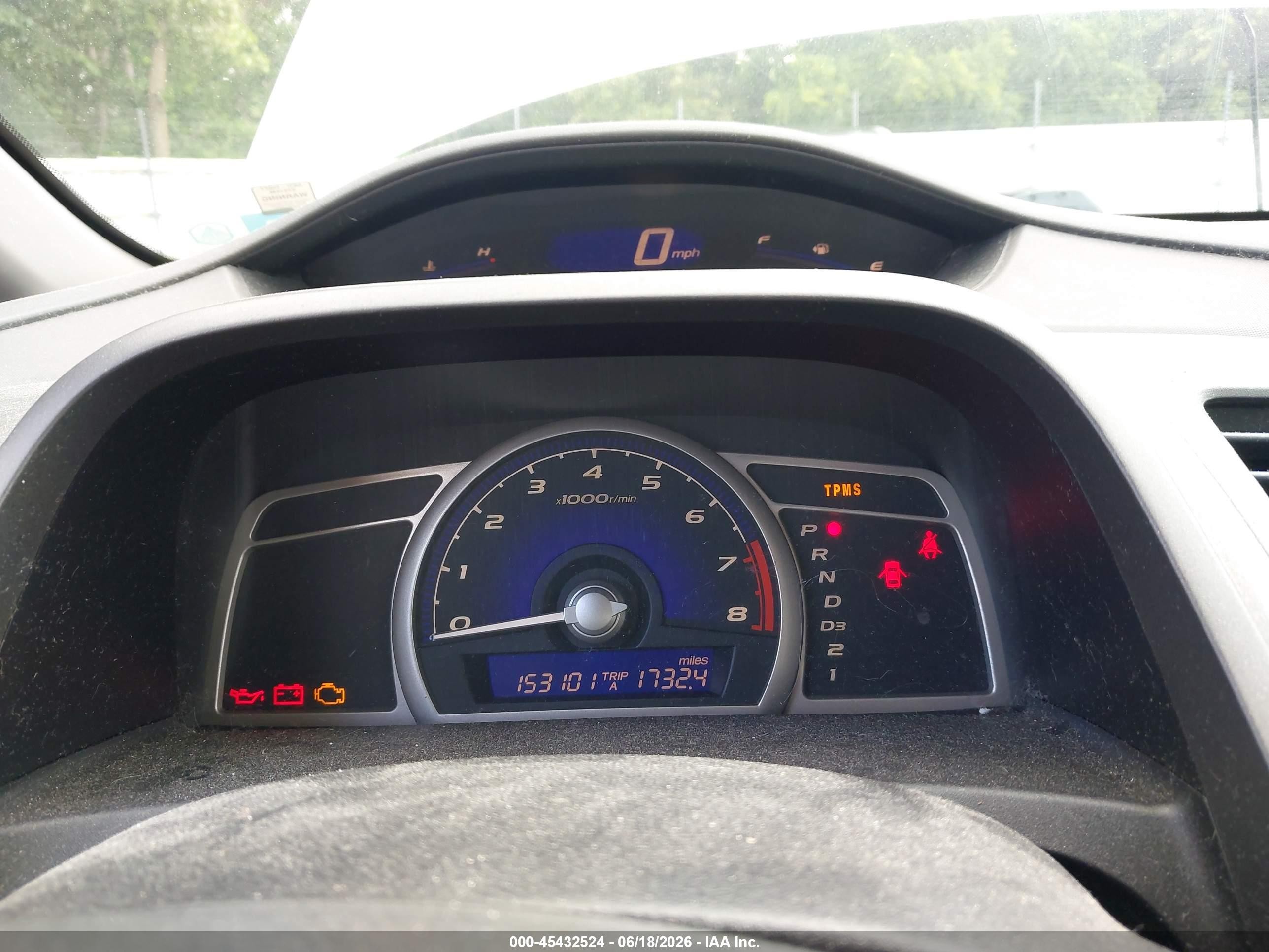 2010 Honda Civic Lx Silver vin: 19XFA1F58AE031005