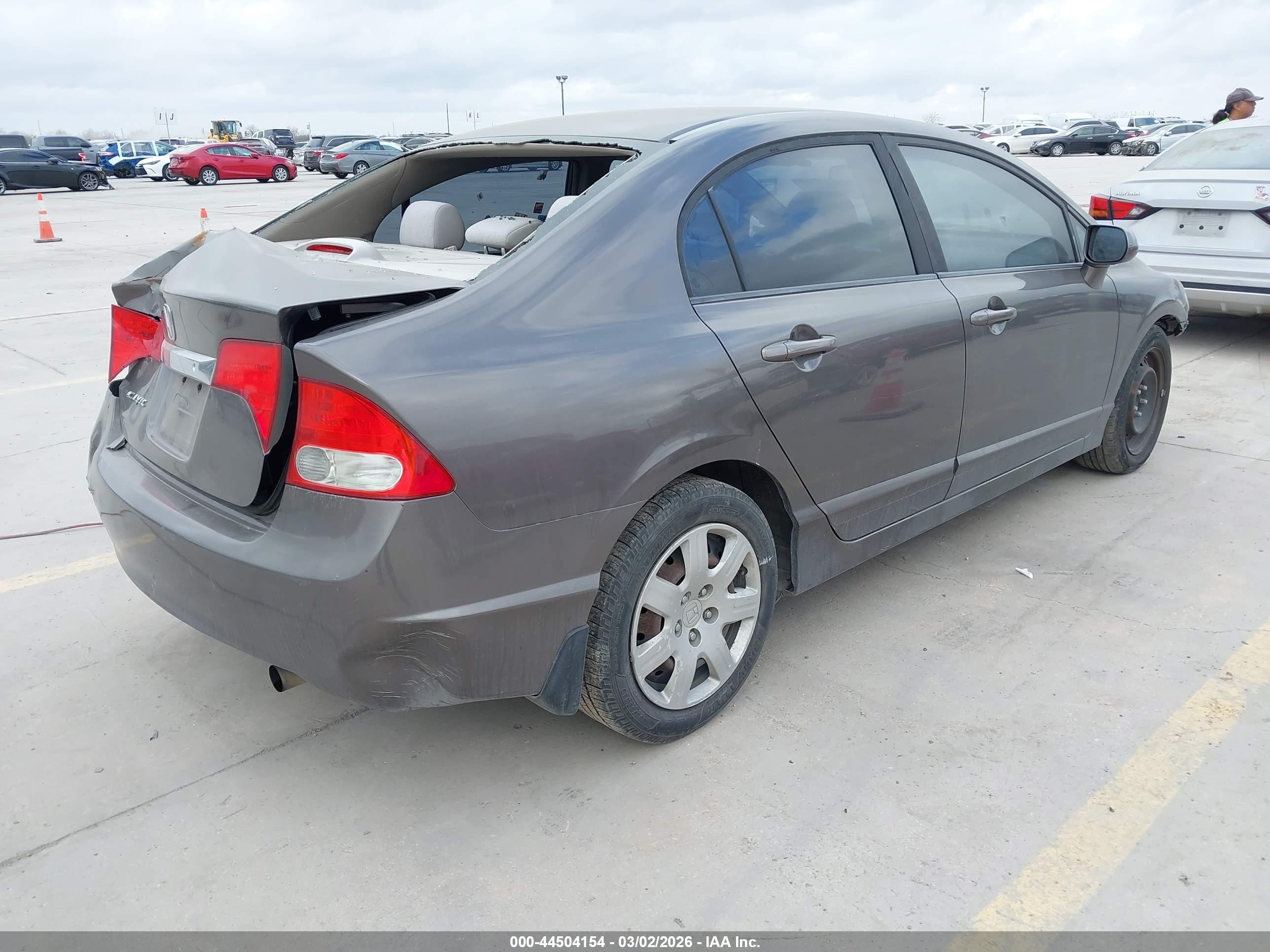 2010 Honda Civic Lx Gray vin: 19XFA1F58AE050038
