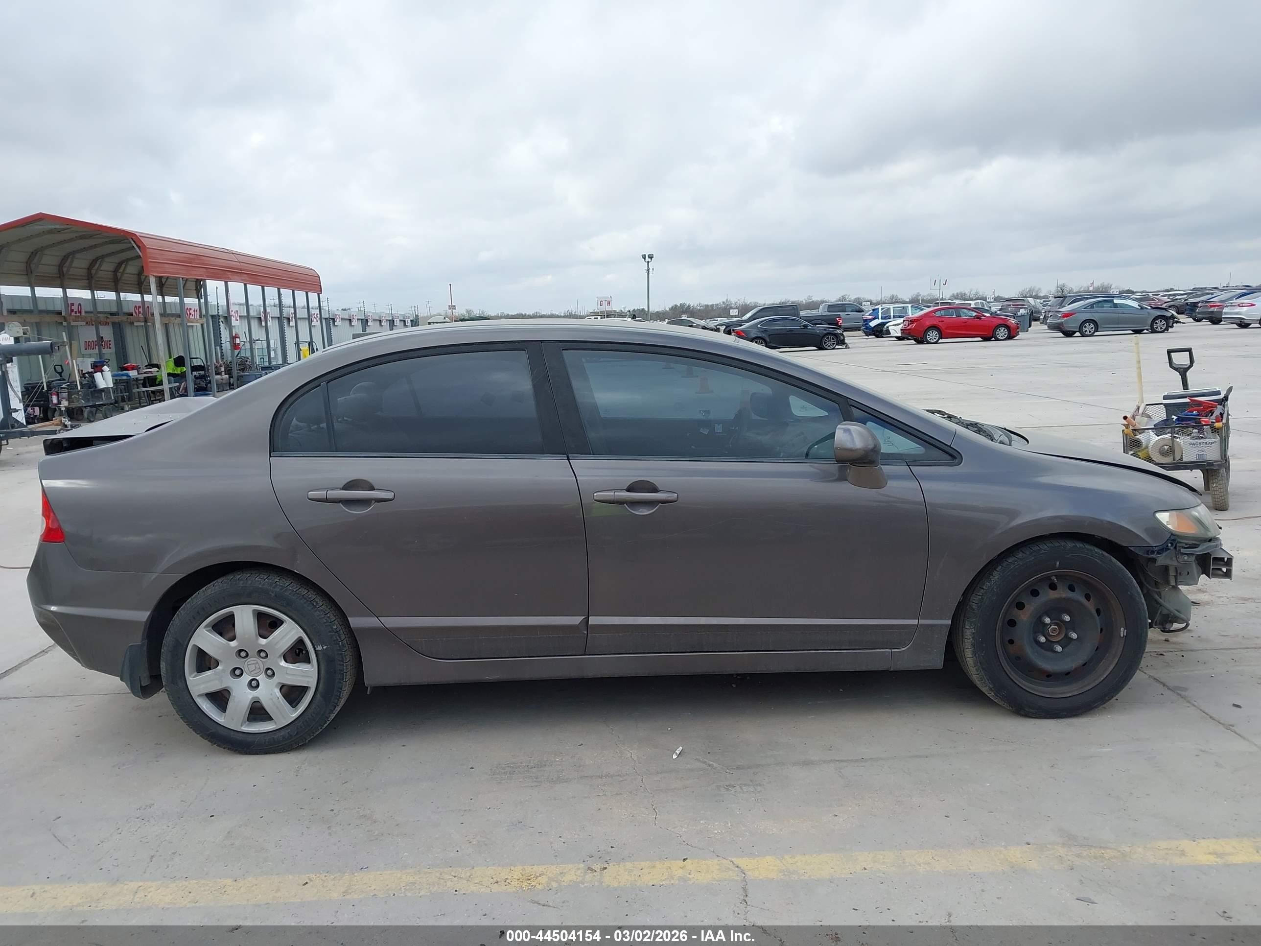 2010 Honda Civic Lx Gray vin: 19XFA1F58AE050038