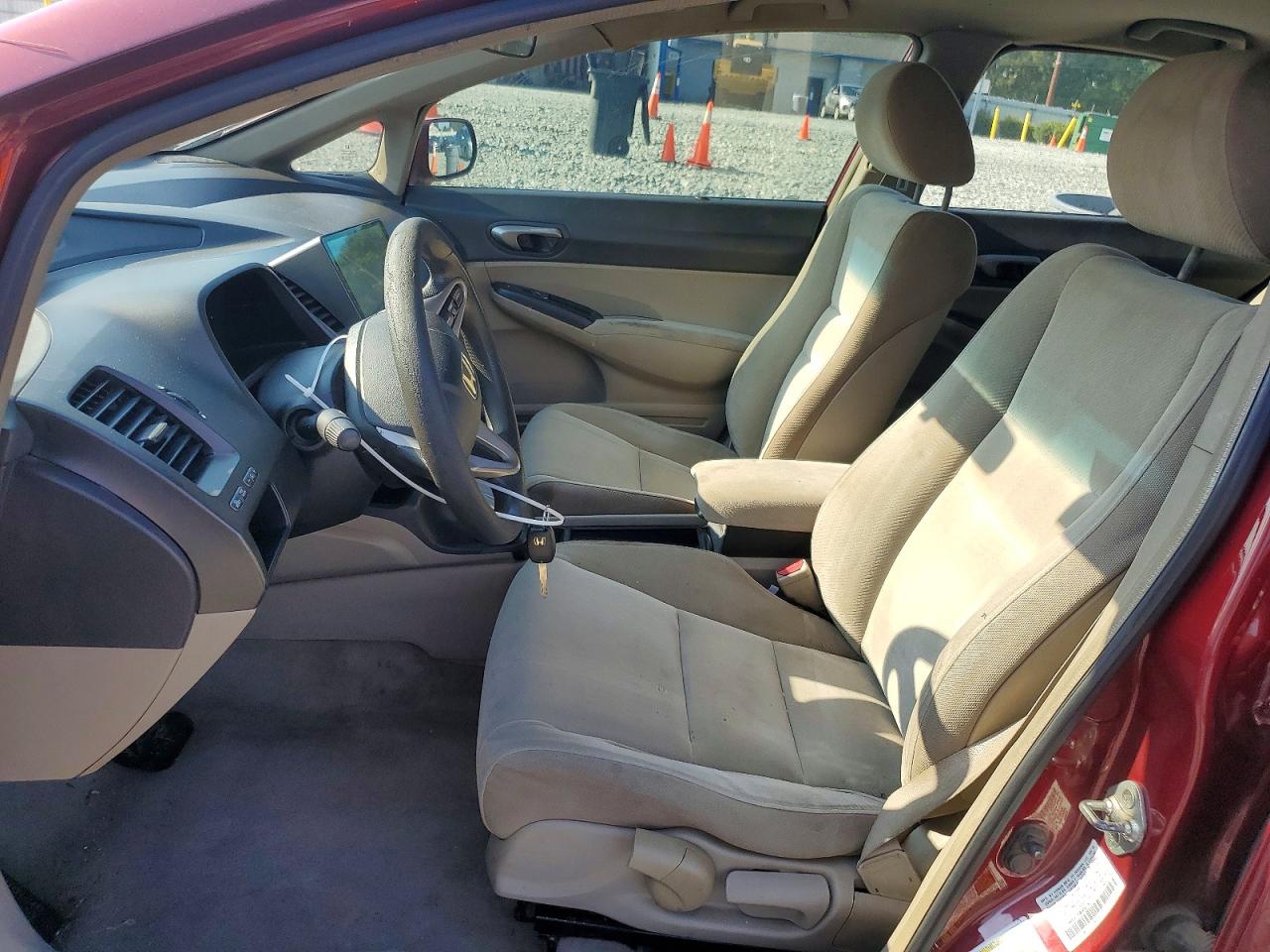 2010 Honda Civic Lx Burgundy vin: 19XFA1F58AE051013