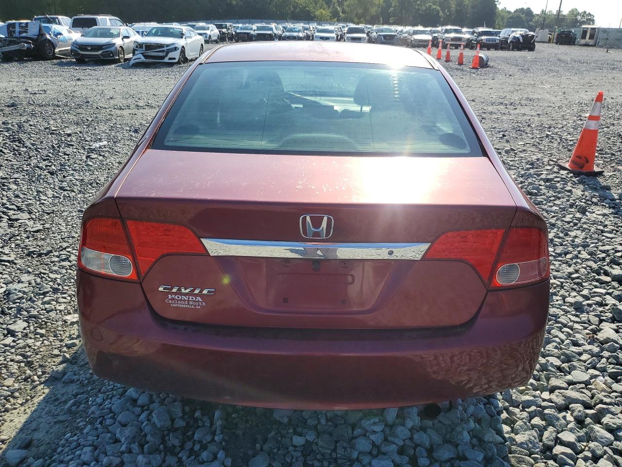 2010 Honda Civic Lx Burgundy vin: 19XFA1F58AE051013