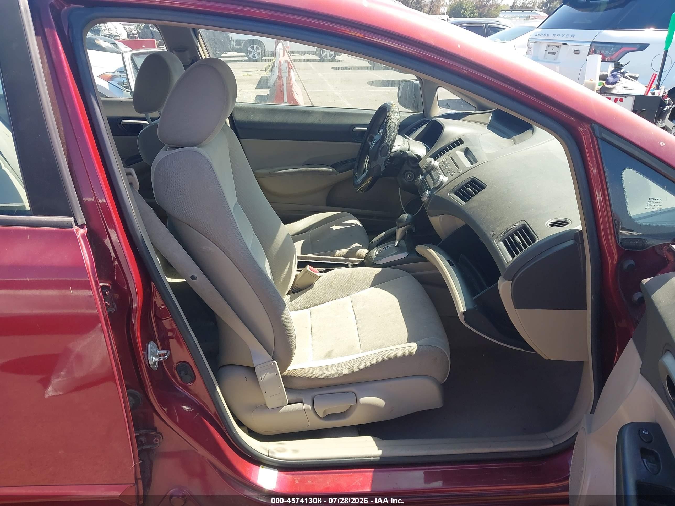 2010 Honda Civic Lx Red vin: 19XFA1F58AE067020