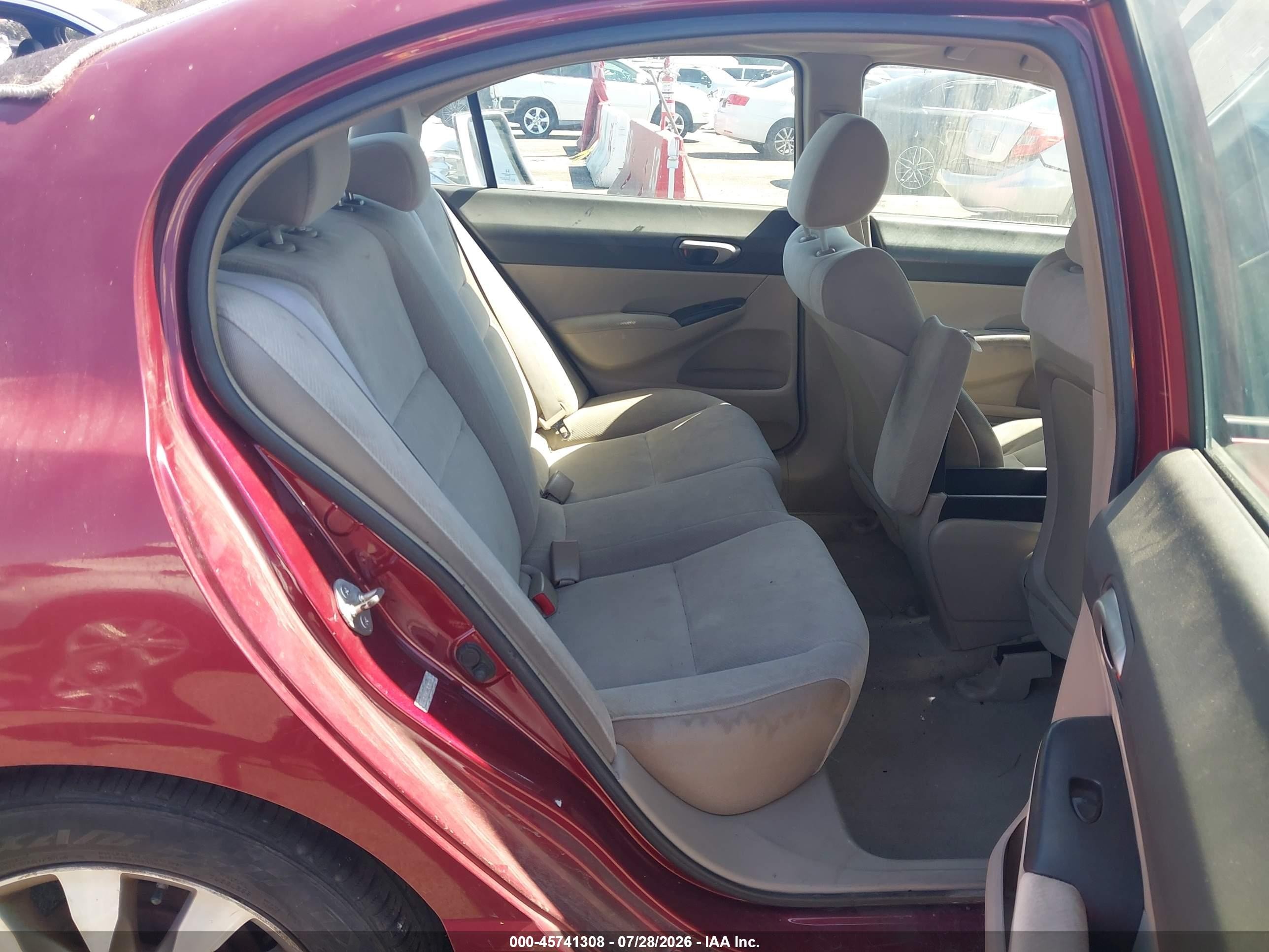 2010 Honda Civic Lx Red vin: 19XFA1F58AE067020